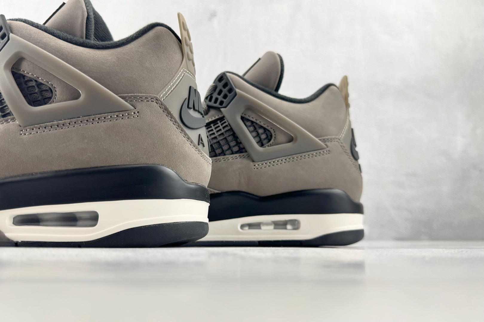 Y3 Jordan Air Jordan 4 "Cave Stone and Black"棕色 货号：FV5029-20