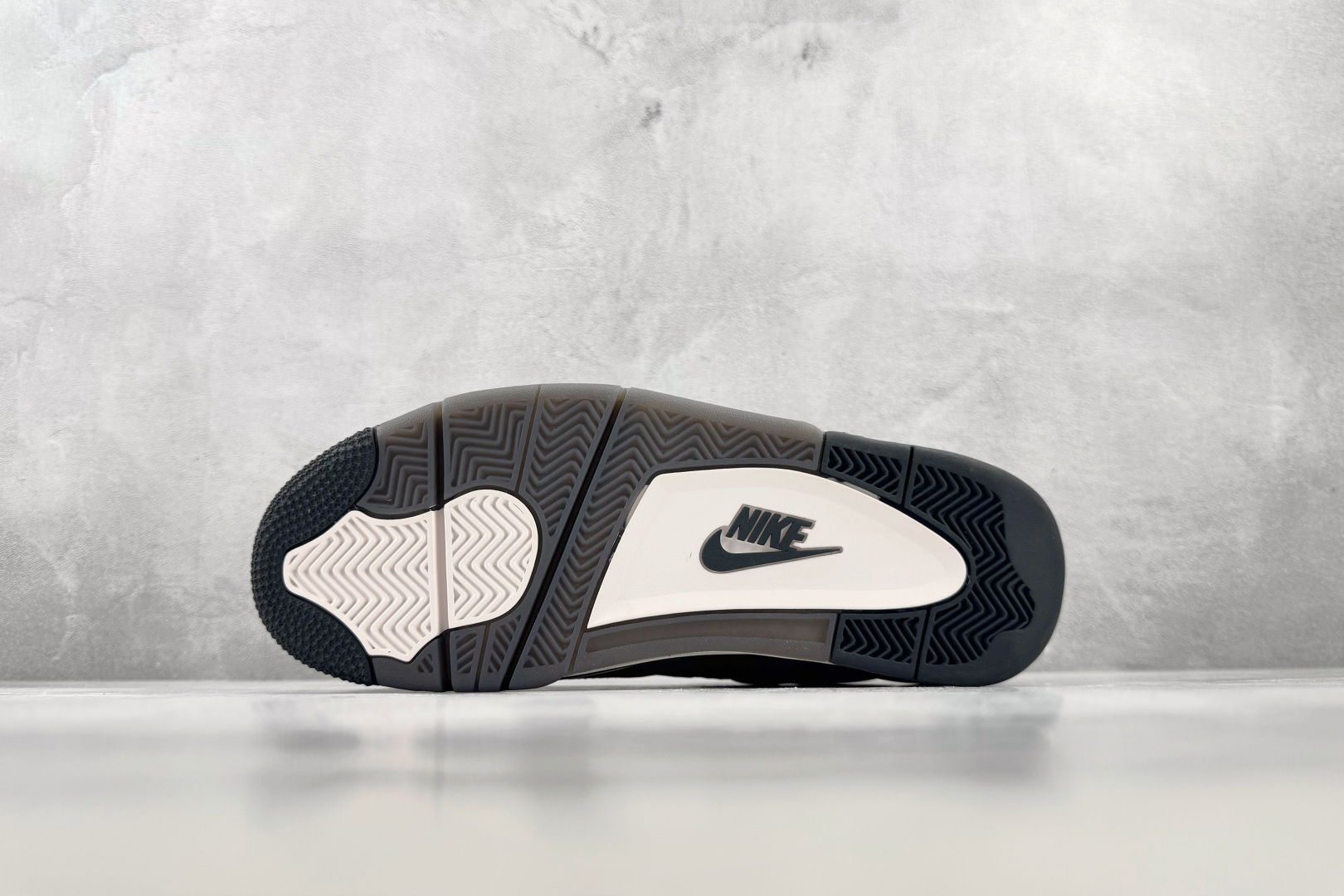 Y3 Jordan Air Jordan 4 "Cave Stone and Black"棕色 货号：FV5029-20