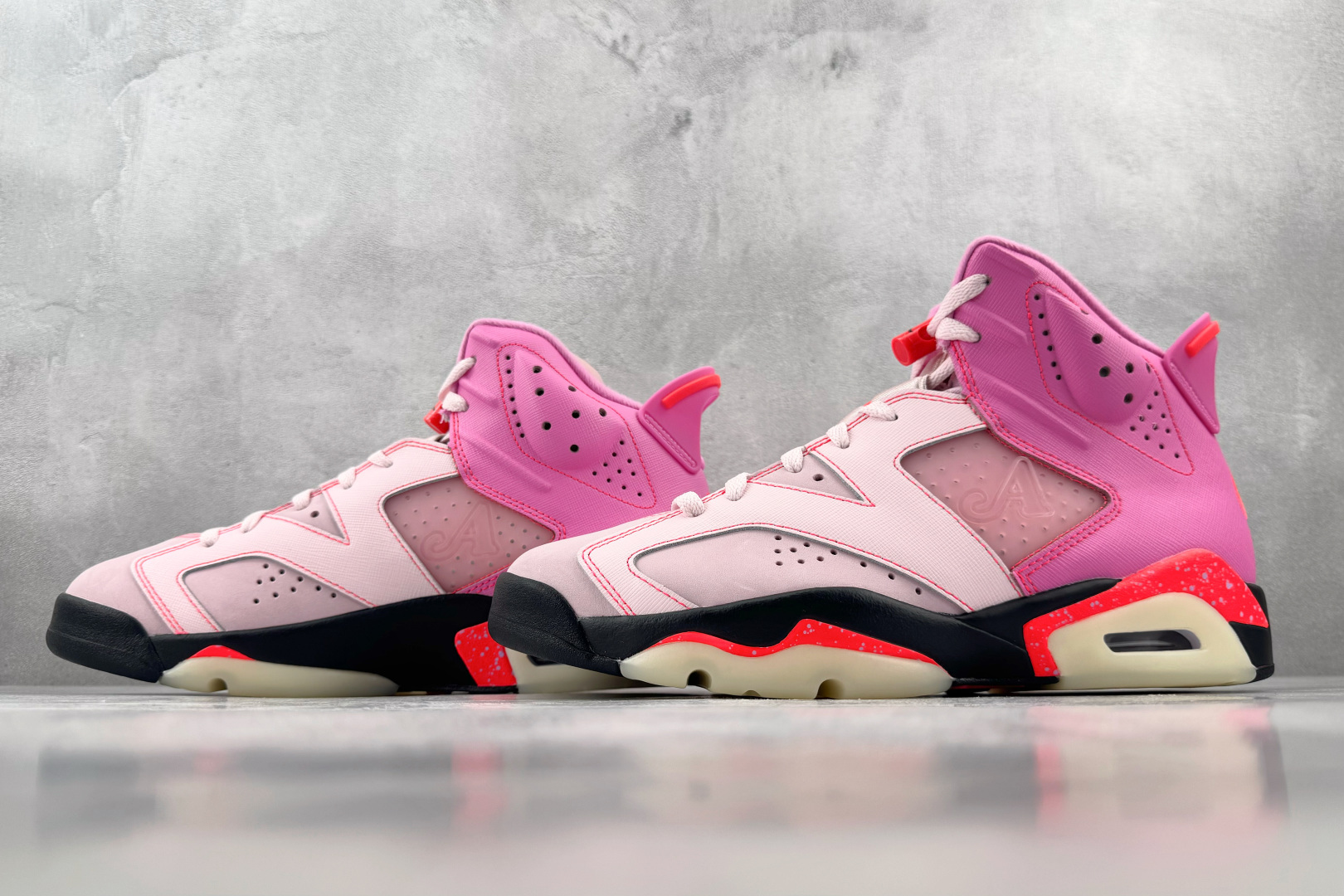 Y3 Jordan × Awake NY Air Jordan 6 俏皮粉 货号:IQ5706-600 尺码:36 36 Y3 Jordan × Awake NY Air Jordan 6 俏皮粉 货号:IQ5706-600 尺码:36 36