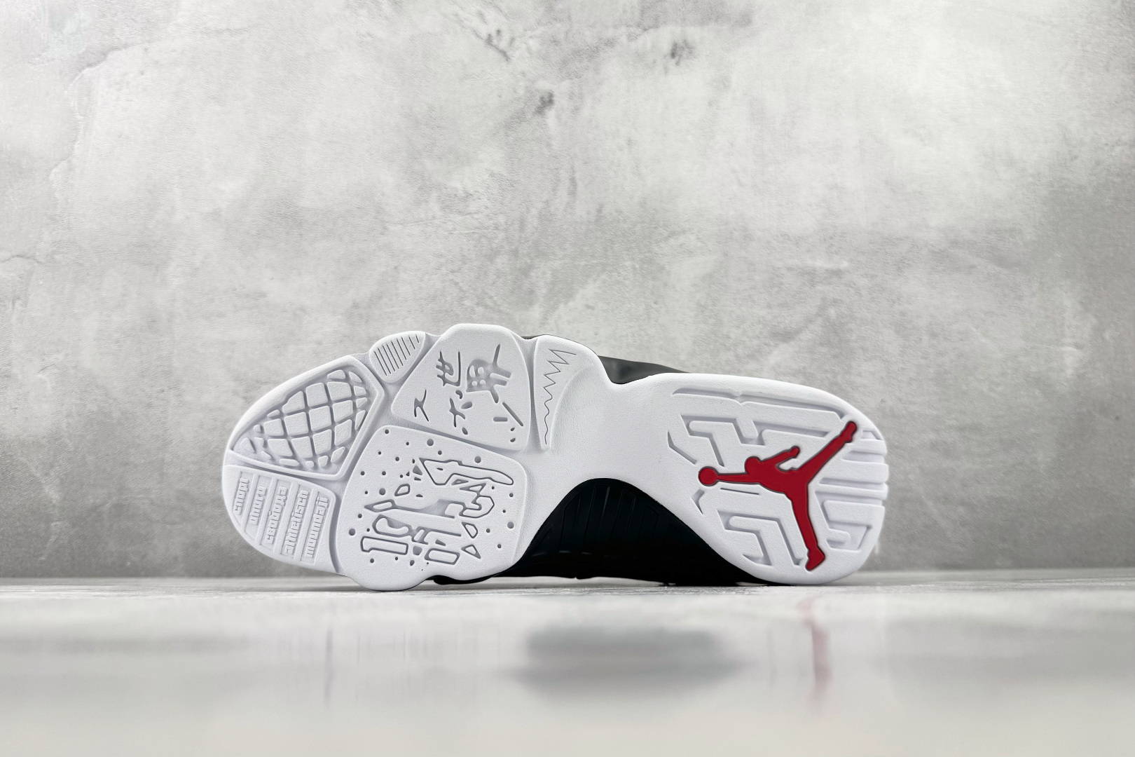 Y3 Jordan Air Jordan 9 Retro OG 黑白 货号:-112 尺码:36 36.5 37 37. Y3 Jordan Air Jordan 9 Retro OG 黑白 货号:-112 尺码:36 36.5 37 37.