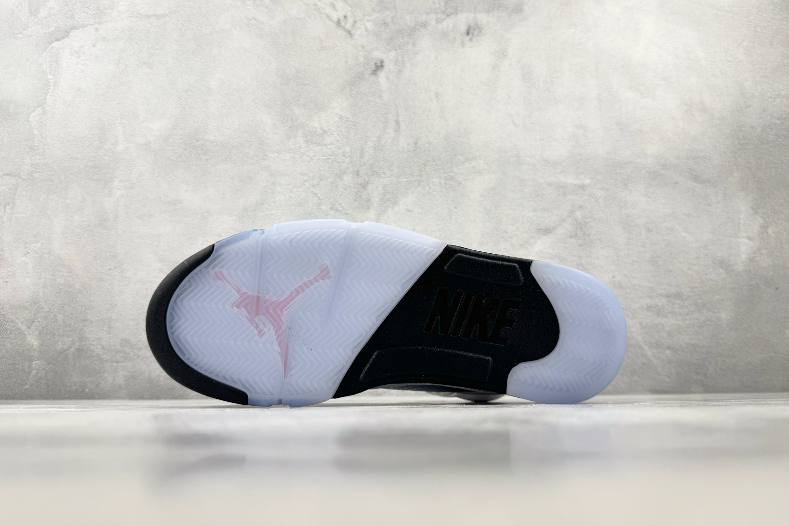 Y3 Jordan Air Jordan 5 Medium Soft Pink 白粉黑 货号:HQ7978-102 尺码 Y3 Jordan Air Jordan 5 Medium Soft Pink 白粉黑 货号:HQ7978-102 尺码