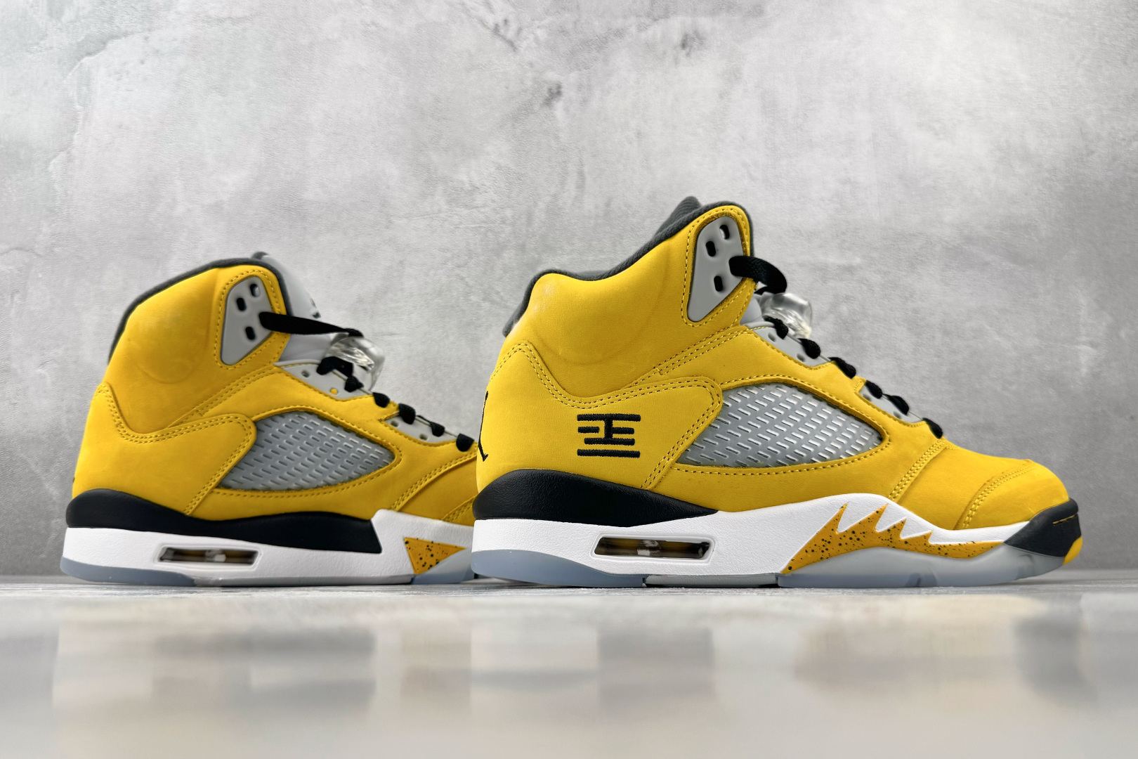 Y3 Jordan Air Jordan 5 Retro"Tokyo"东京限定(2025 黄色 货号:IO3372-70 Y3 Jordan Air Jordan 5 Retro"Tokyo"东京限定(2025 黄色 货号:IO3372-70