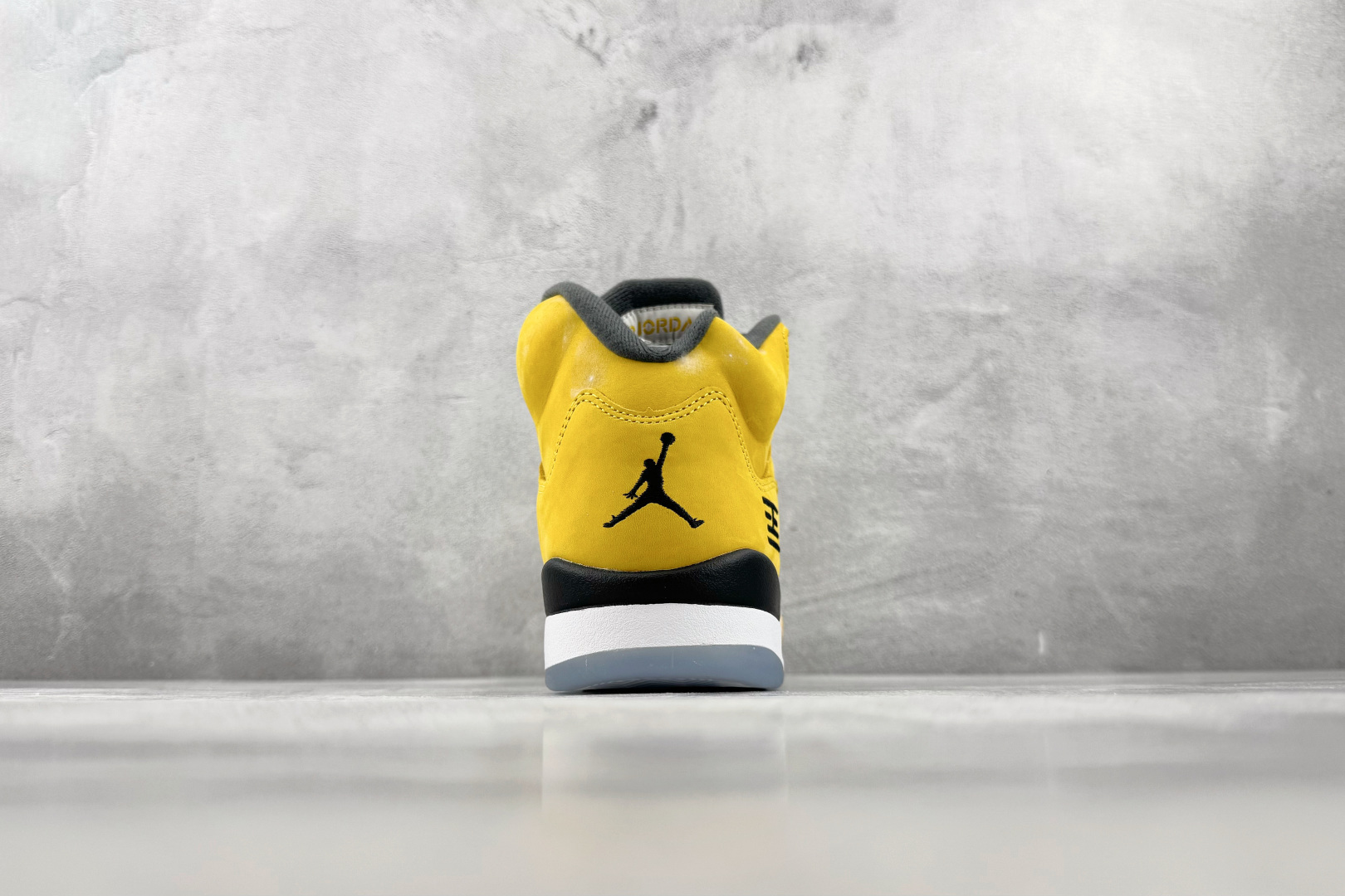 Y3 Jordan Air Jordan 5 Retro"Tokyo"东京限定(2025 黄色 货号:IO3372-70 Y3 Jordan Air Jordan 5 Retro"Tokyo"东京限定(2025 黄色 货号:IO3372-70