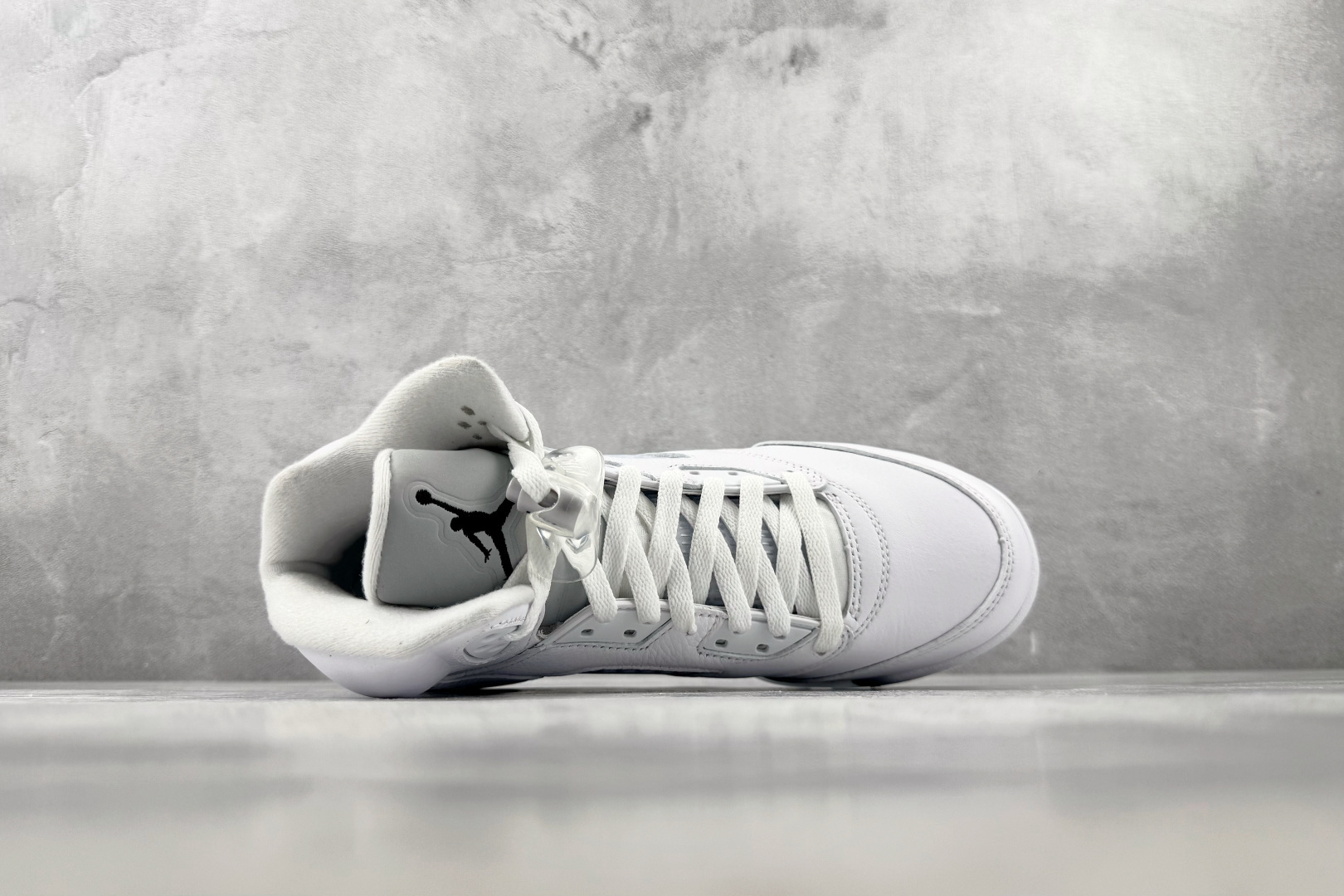 Y3 Jordan Air Jordan 5 Retro OG "White Metallic" 白色 货号:HQ797 Y3 Jordan Air Jordan 5 Retro OG "White Metallic" 白色 货号:HQ797