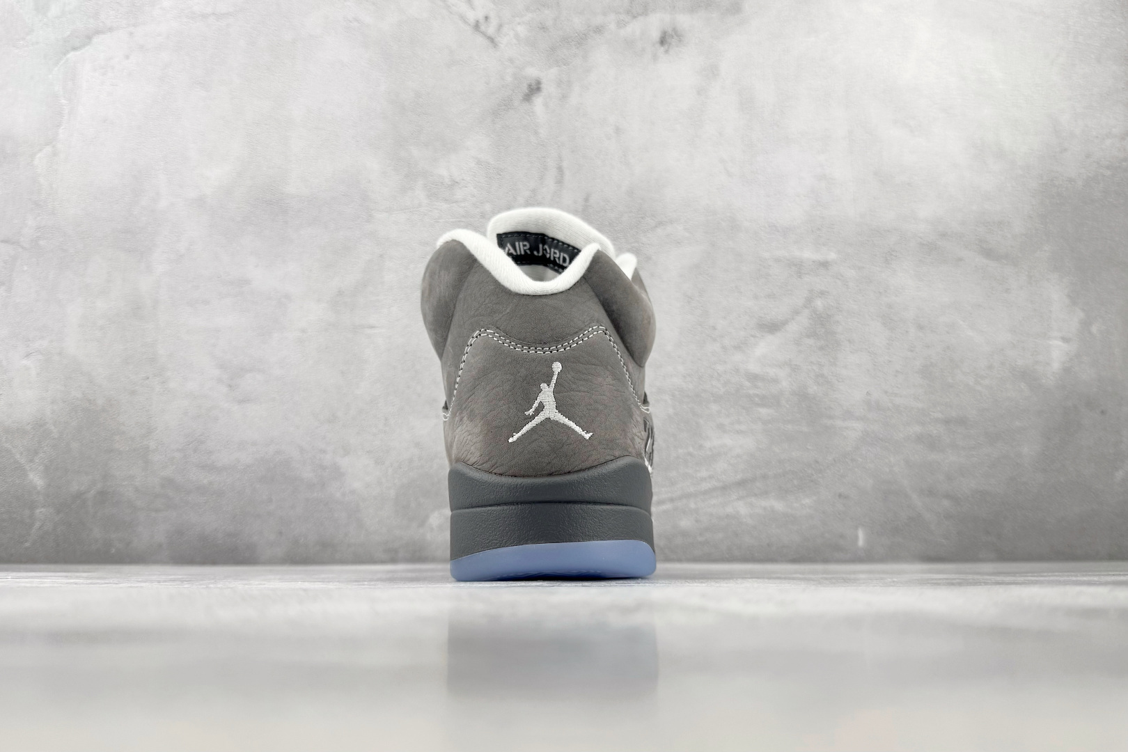 Y3 Jordan Air Jordan 5 Retro "Wolf Grey" 狼灰 灰色 货号:DD0587-002 Y3 Jordan Air Jordan 5 Retro "Wolf Grey" 狼灰 灰色 货号:DD0587-002