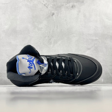 Y3 Jordan × Awake NY Air Jordan 5 Retro SP 黑蓝色 货号:DV4982-004 Y3 Jordan × Awake NY Air Jordan 5 Retro SP 黑蓝色 货号:DV4982-004
