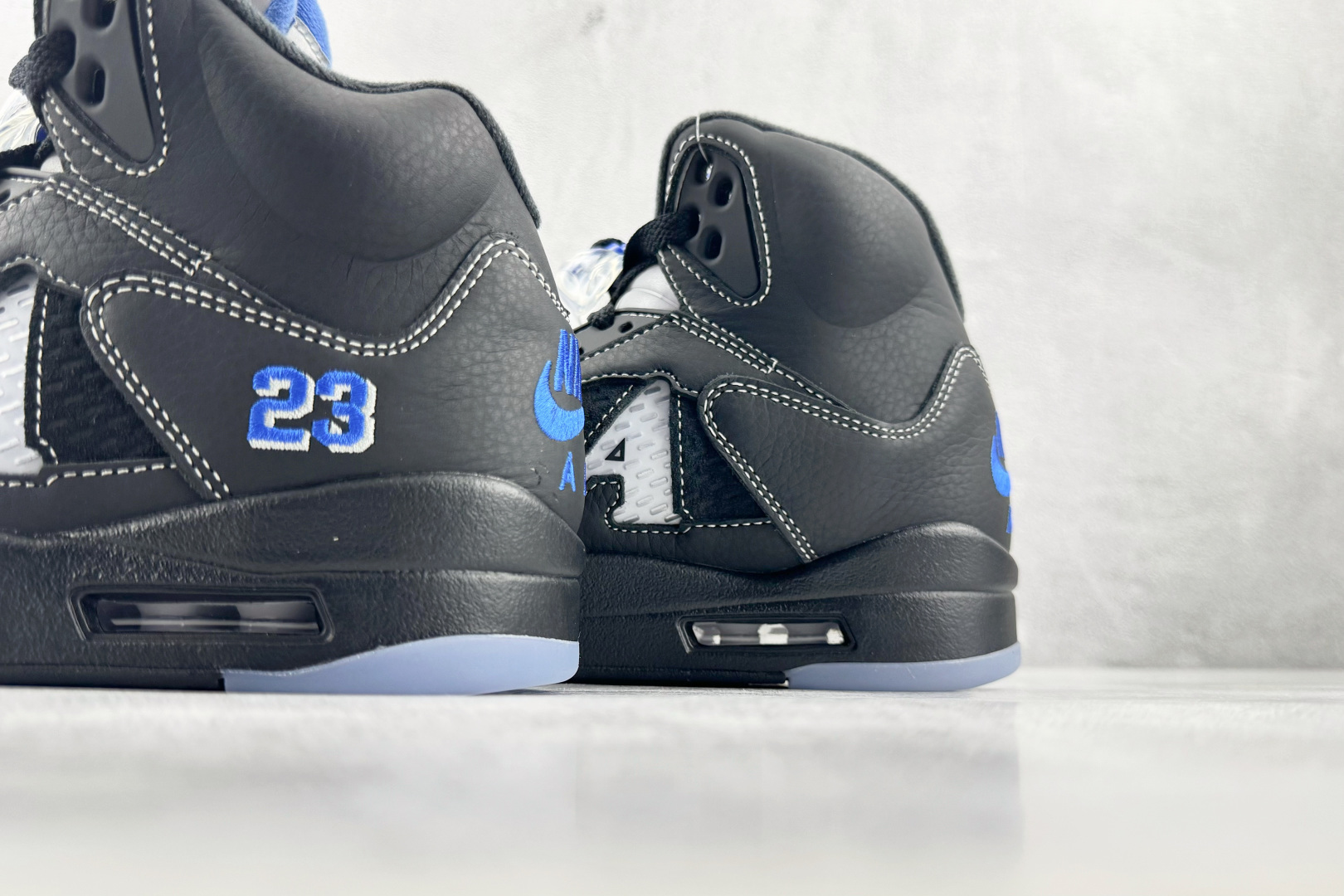 Y3 Jordan × Awake NY Air Jordan 5 Retro SP 黑蓝色 货号:DV4982-004 Y3 Jordan × Awake NY Air Jordan 5 Retro SP 黑蓝色 货号:DV4982-004