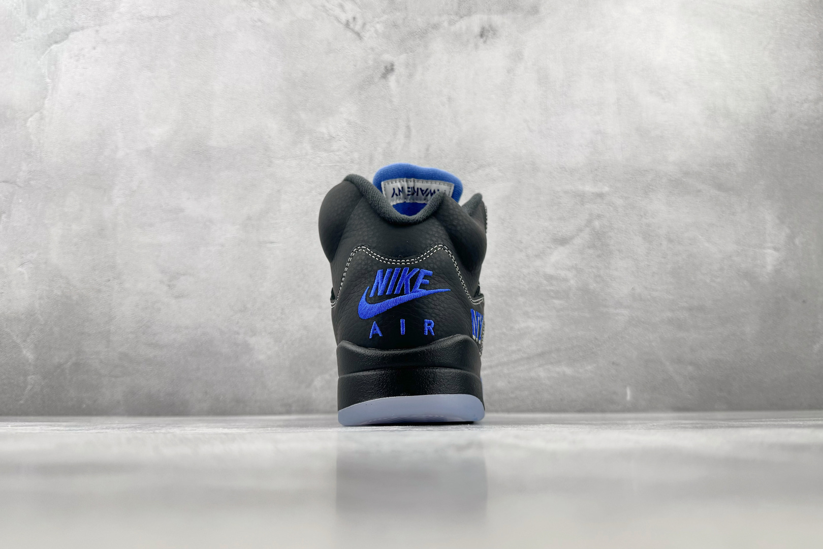 Y3 Jordan × Awake NY Air Jordan 5 Retro SP 黑蓝色 货号:DV4982-004 Y3 Jordan × Awake NY Air Jordan 5 Retro SP 黑蓝色 货号:DV4982-004
