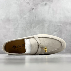 顶级 Loro Piana Summer Charms Walk 珍珠白 货号:FAE5444MC51 尺码:35 36 顶级 Loro Piana Summer Charms Walk 珍珠白 货号:FAE5444MC51 尺码:35 36