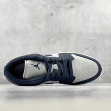 K版 综合版 Jordan Air Jordan 1 灰蓝 货号:IV6045 451 尺码:36 36.5 37.5 K版 综合版 Jordan Air Jordan 1 灰蓝 货号:IV6045 451 尺码:36 36.5 37.5