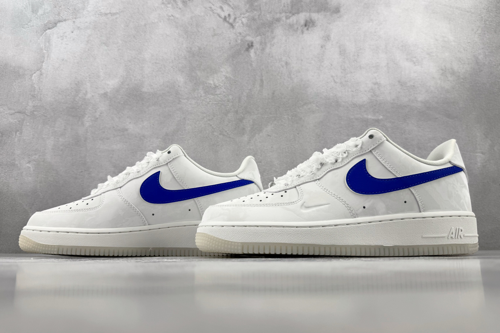 3A Nike Air Force 1 '07 LV8 白蓝色 货号：IW1235-121 尺码：36 36.5 37 