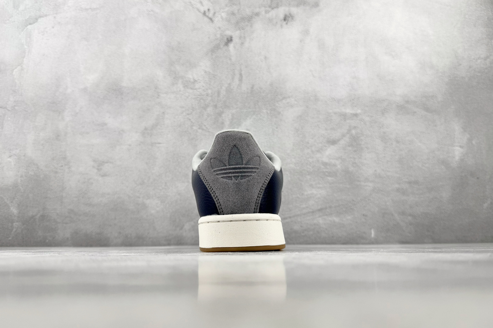 XP/H11 平台专供 adidas originals Superstar ST 蓝色 货号: KH8966 尺码:3 XP/H11 平台专供 adidas originals Superstar ST 蓝色 货号: KH8966 尺码:3