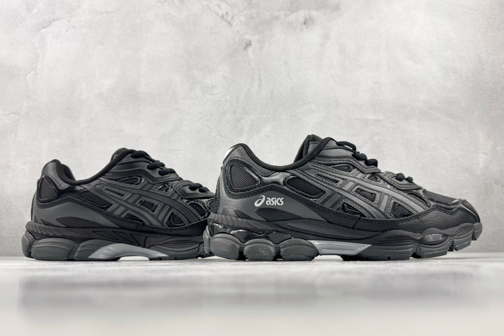 XP 平台专供 ASICS GEL-NYC 黑色 货号:1203A280 003 尺码:36 36.5 37.5 38 XP 平台专供 ASICS GEL-NYC 黑色 货号:1203A280 003 尺码:36 36.5 37.5 38