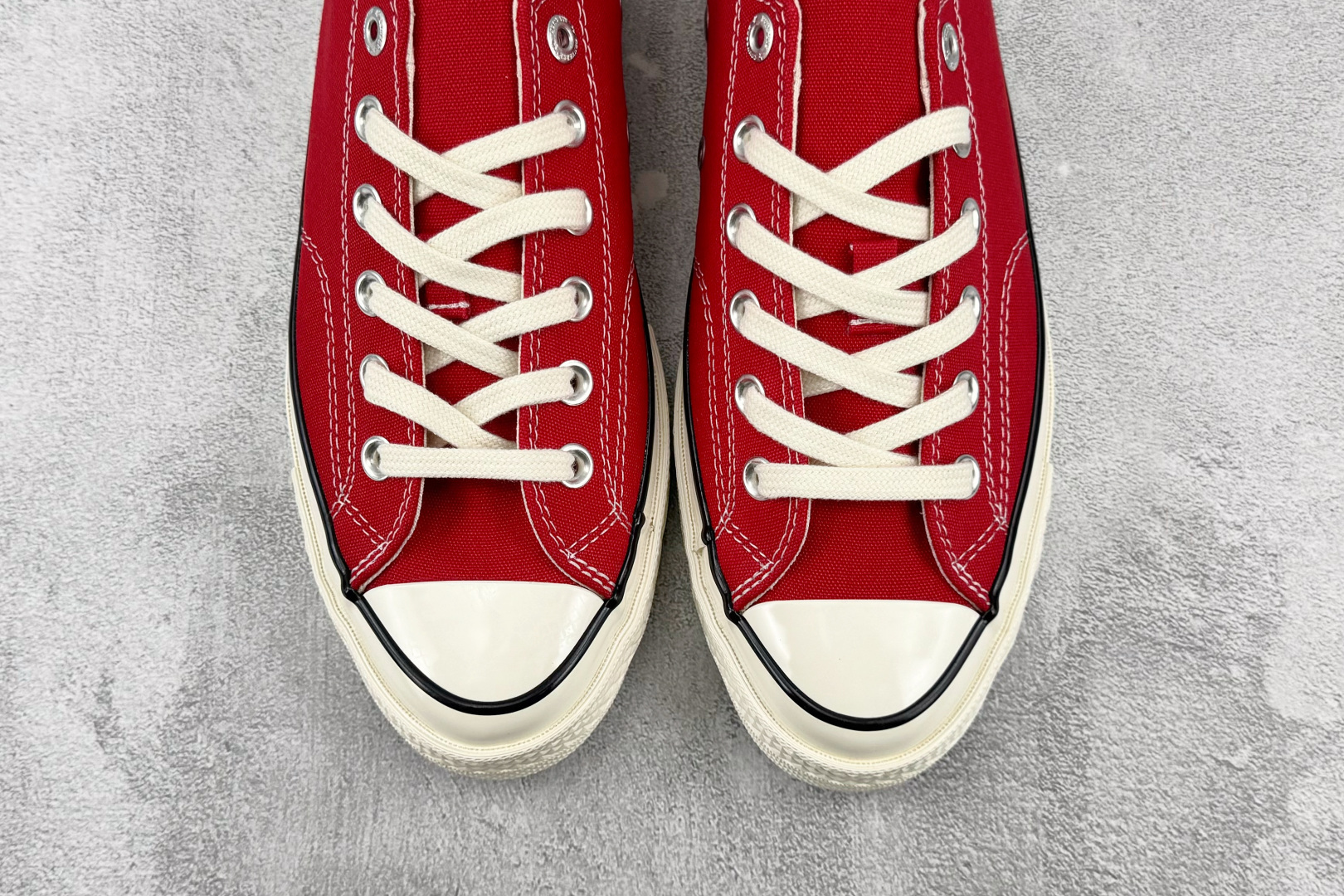 H版 Converse CHUCK 70 X 红色 • 重磅帆布:采用12盎司高密度棉帆布,不易变形,透气性好 • 全橡 H版 Converse CHUCK 70 X 红色 • 重磅帆布:采用12盎司高密度棉帆布,不易变形,透气性好 • 全橡