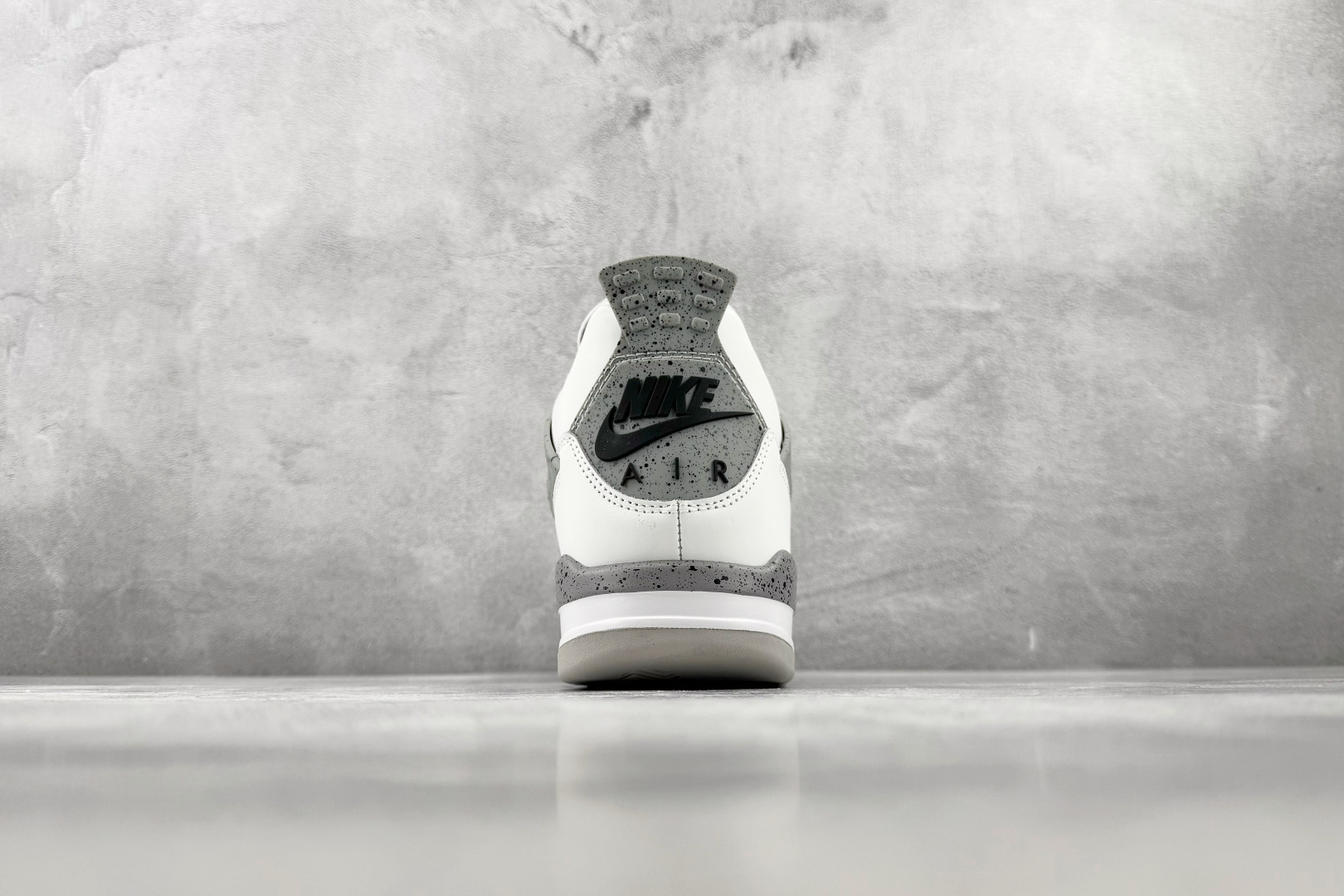 OV Jordan Air Jordan 4 Retro "White Cement" 白水泥 白灰 货号:FV5029 OV Jordan Air Jordan 4 Retro "White Cement" 白水泥 白灰 货号:FV5029
