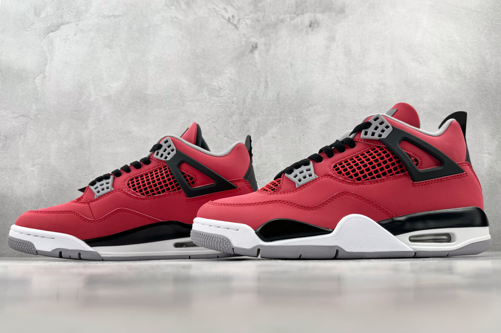OV Jordan Air Jordan 4 Retro "Toro Bravo" 红色 货号:FQ8138-600 尺 OV Jordan Air Jordan 4 Retro "Toro Bravo" 红色 货号:FQ8138-600 尺