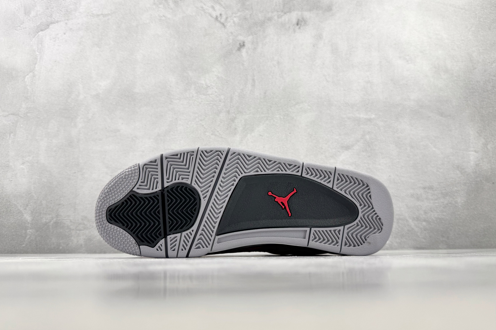 OV Jordan Air Jordan 4 Retro "Toro Bravo" 红色 货号:FQ8138-600 尺 OV Jordan Air Jordan 4 Retro "Toro Bravo" 红色 货号:FQ8138-600 尺
