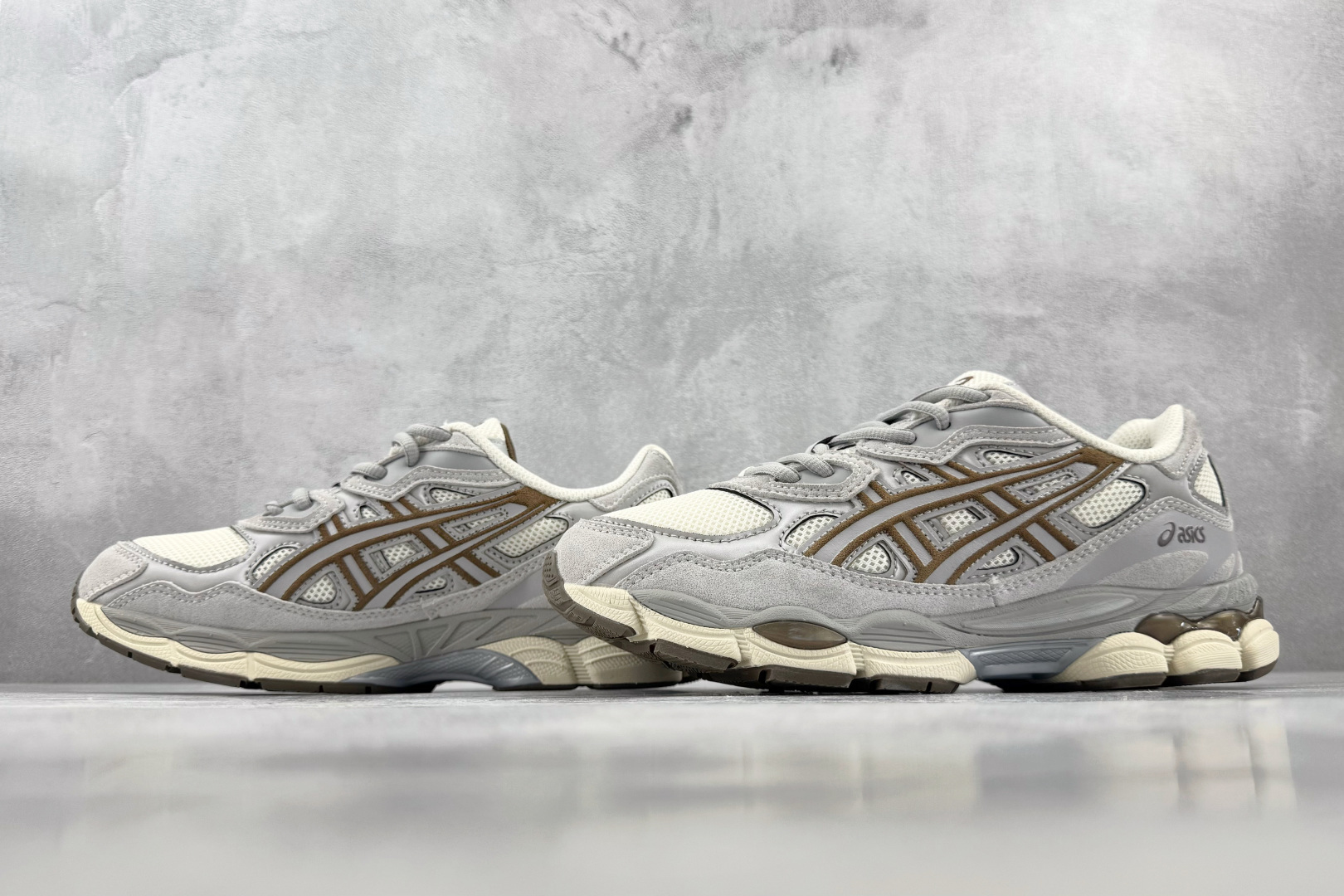 XP 平台专供 ASICS GEL-NYC citywalk 浅灰色 货号:1203A383-114 尺码:36 36. XP 平台专供 ASICS GEL-NYC citywalk 浅灰色 货号:1203A383-114 尺码:36 36.