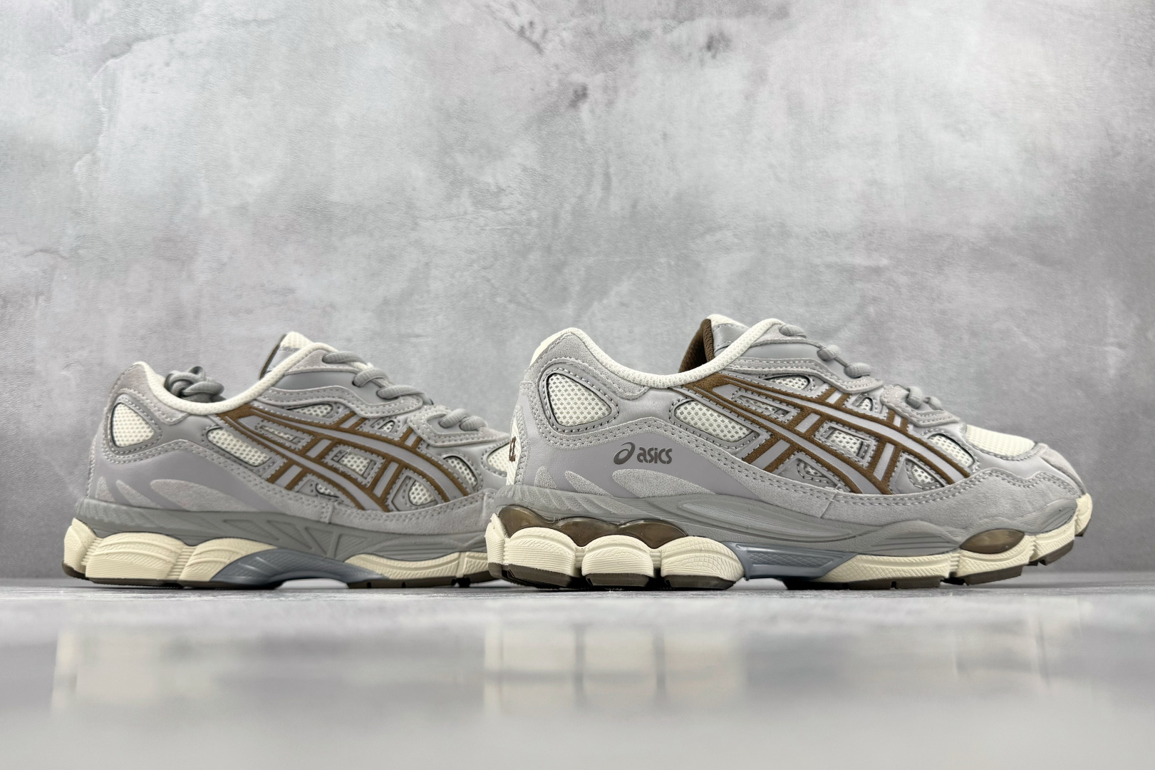 XP 平台专供 ASICS GEL-NYC citywalk 浅灰色 货号:1203A383-114 尺码:36 36. XP 平台专供 ASICS GEL-NYC citywalk 浅灰色 货号:1203A383-114 尺码:36 36.