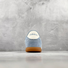 R 版出口订单 adidas BARREDA 蓝白 货号:KJ2253 尺码:35.5 36 36.5 37.5 38 R 版出口订单 adidas BARREDA 蓝白 货号:KJ2253 尺码:35.5 36 36.5 37.5 38
