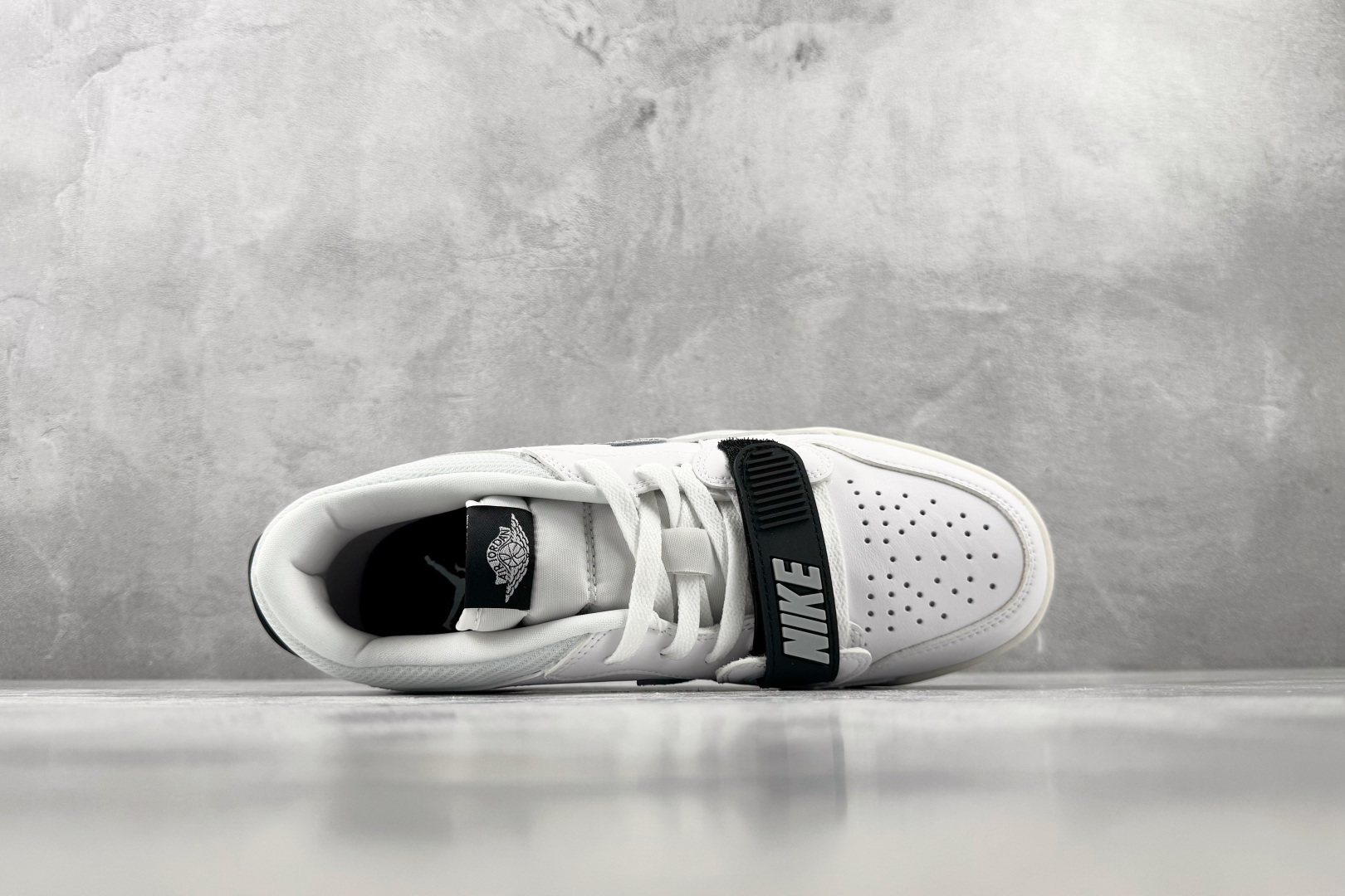 F2 外贸F版最强平替 Jordan Legacy 312 白黑 货号：CD7069 110 尺码：36 36.5 37