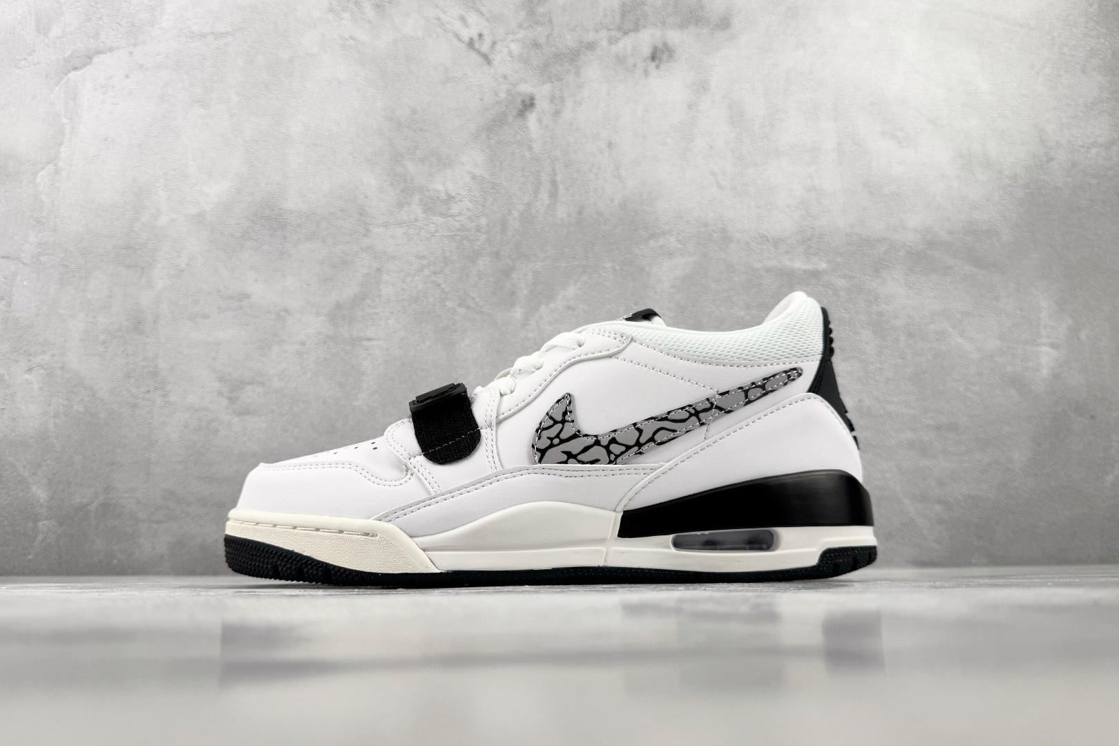 F2 外贸F版最强平替 Jordan Legacy 312 白黑 货号：CD7069 110 尺码：36 36.5 37