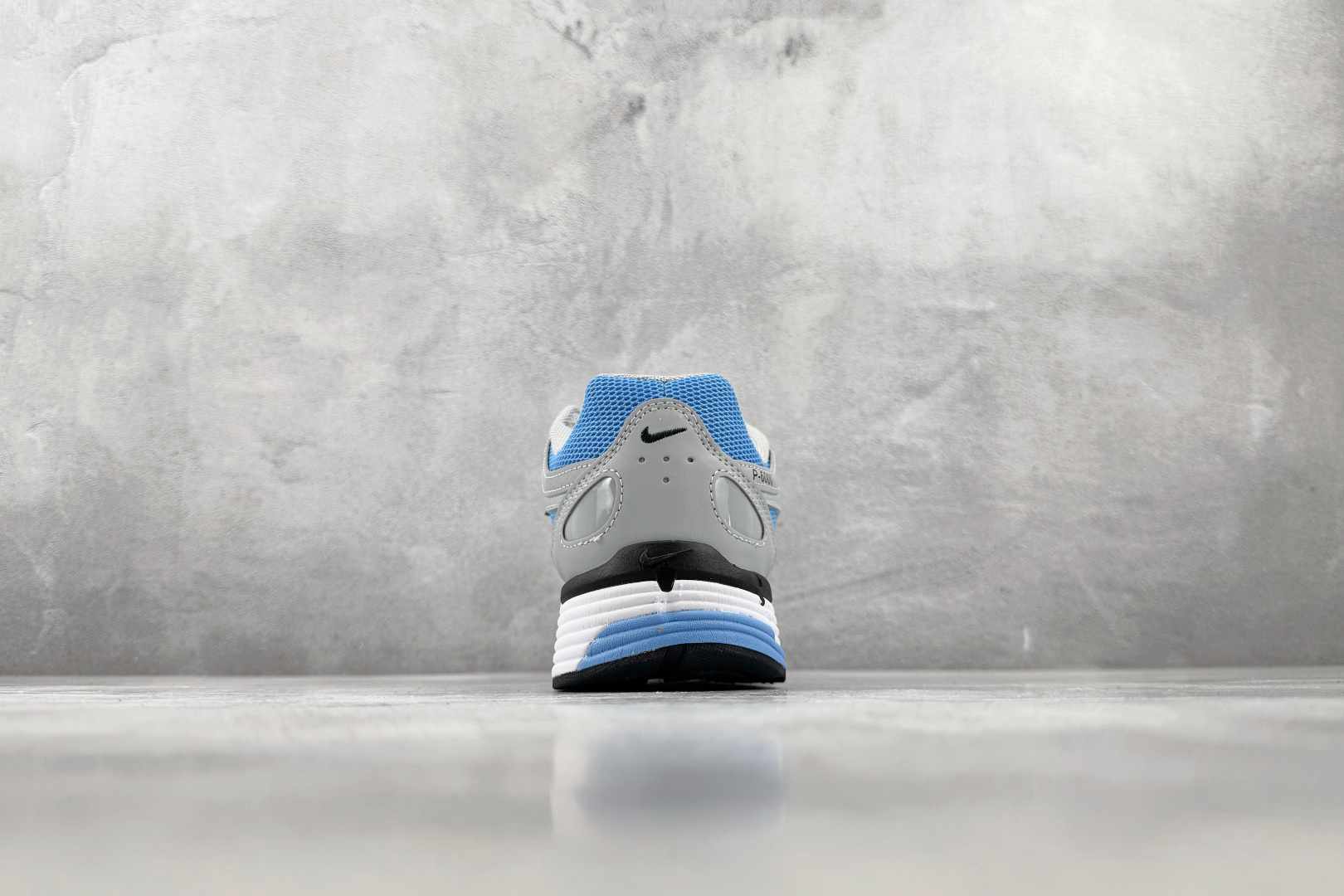 PF 原鞋开发 原数据档案 Nike P-6000 宝蓝 货号：IU7545 012 尺码：39 40 40.5 41 