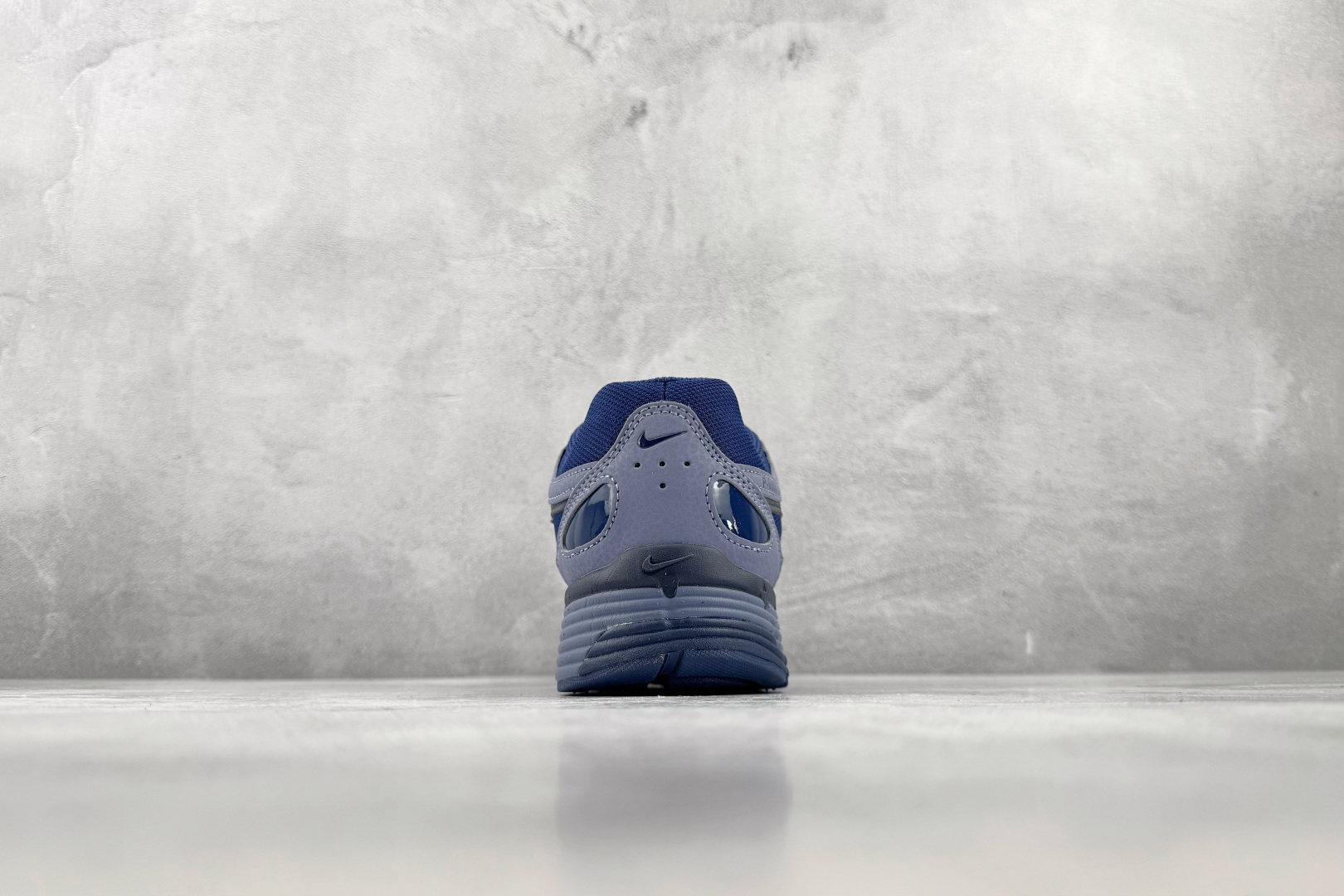 PF 原鞋开发 原数据档案 Nike P-6000 午夜蓝 货号：IM5237 400 尺码：39 40 40.5 41