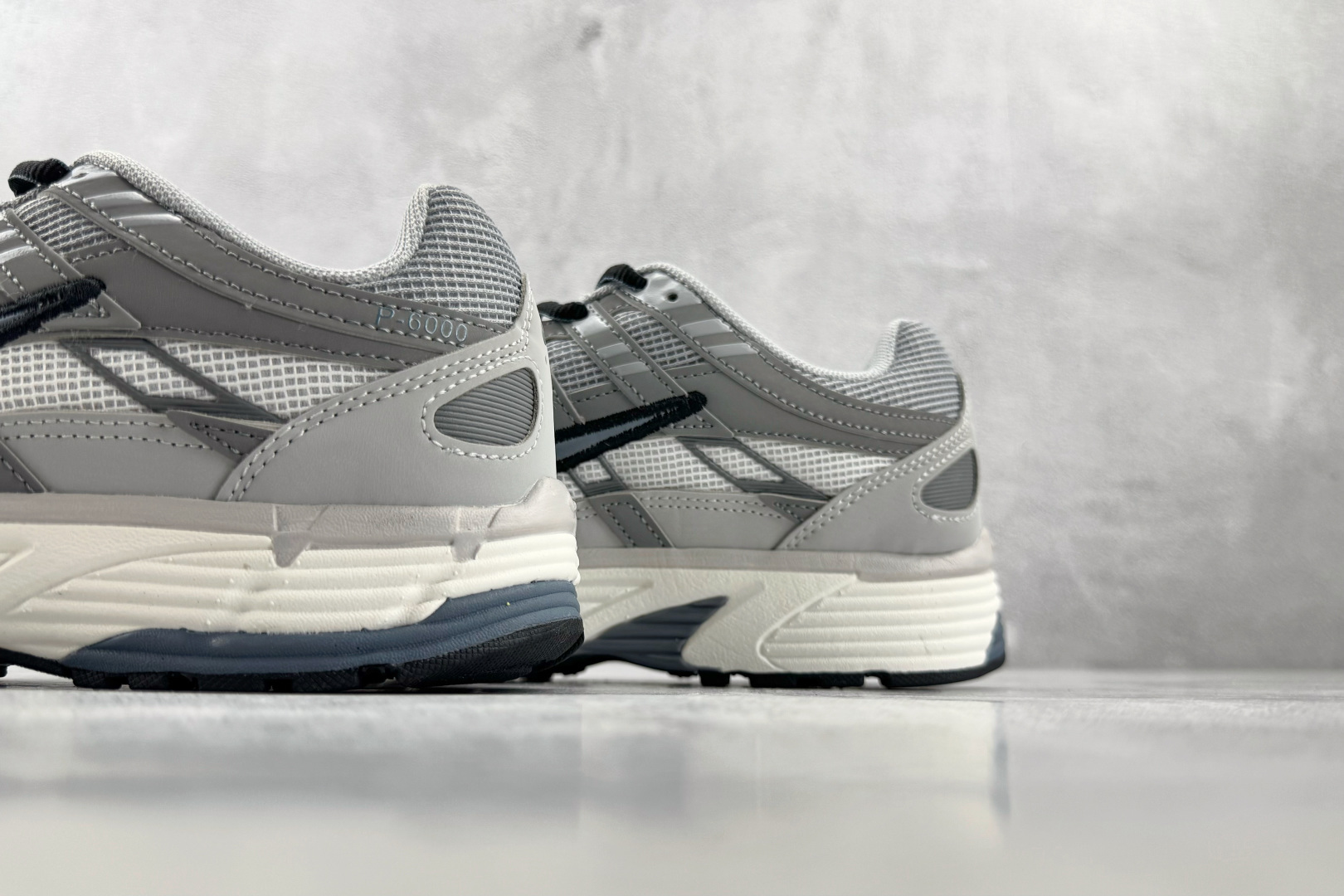 PF 原鞋开发 原数据档案 Nike P-6000 烟灰蓝 货号:IR5297 003 尺码:39 40 40.5 41 PF 原鞋开发 原数据档案 Nike P-6000 烟灰蓝 货号:IR5297 003 尺码:39 40 40.5 41