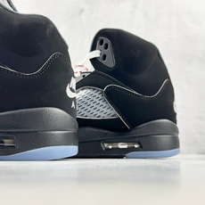 PB 外贸批次 Jordan Air Jordan 5 BLACK METALLIC REIMAGINED 黑色 货号: PB 外贸批次 Jordan Air Jordan 5 BLACK METALLIC REIMAGINED 黑色 货号: