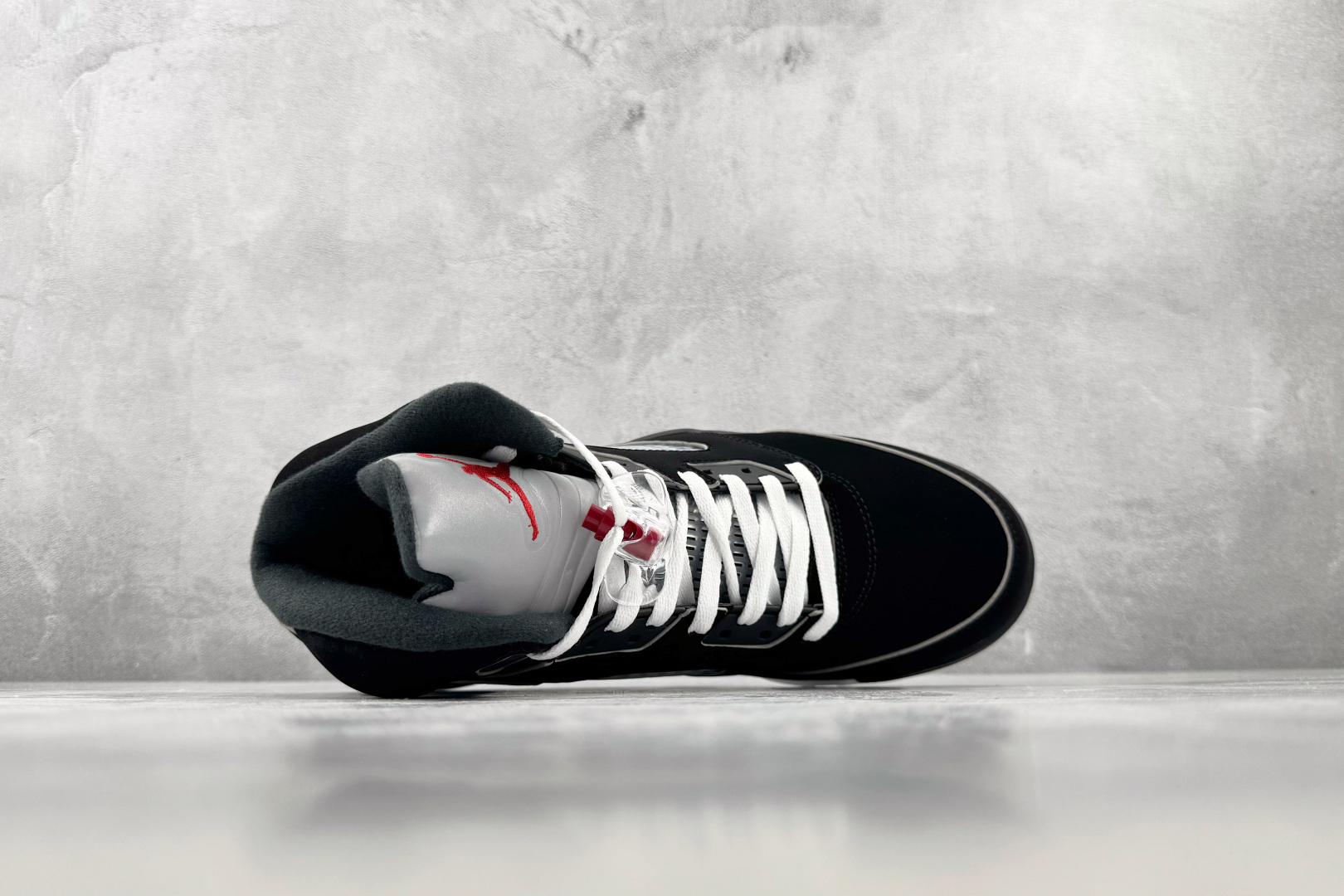 PB 外贸批次 Jordan Air Jordan 5 BLACK METALLIC REIMAGINED 黑色 货号: PB 外贸批次 Jordan Air Jordan 5 BLACK METALLIC REIMAGINED 黑色 货号: