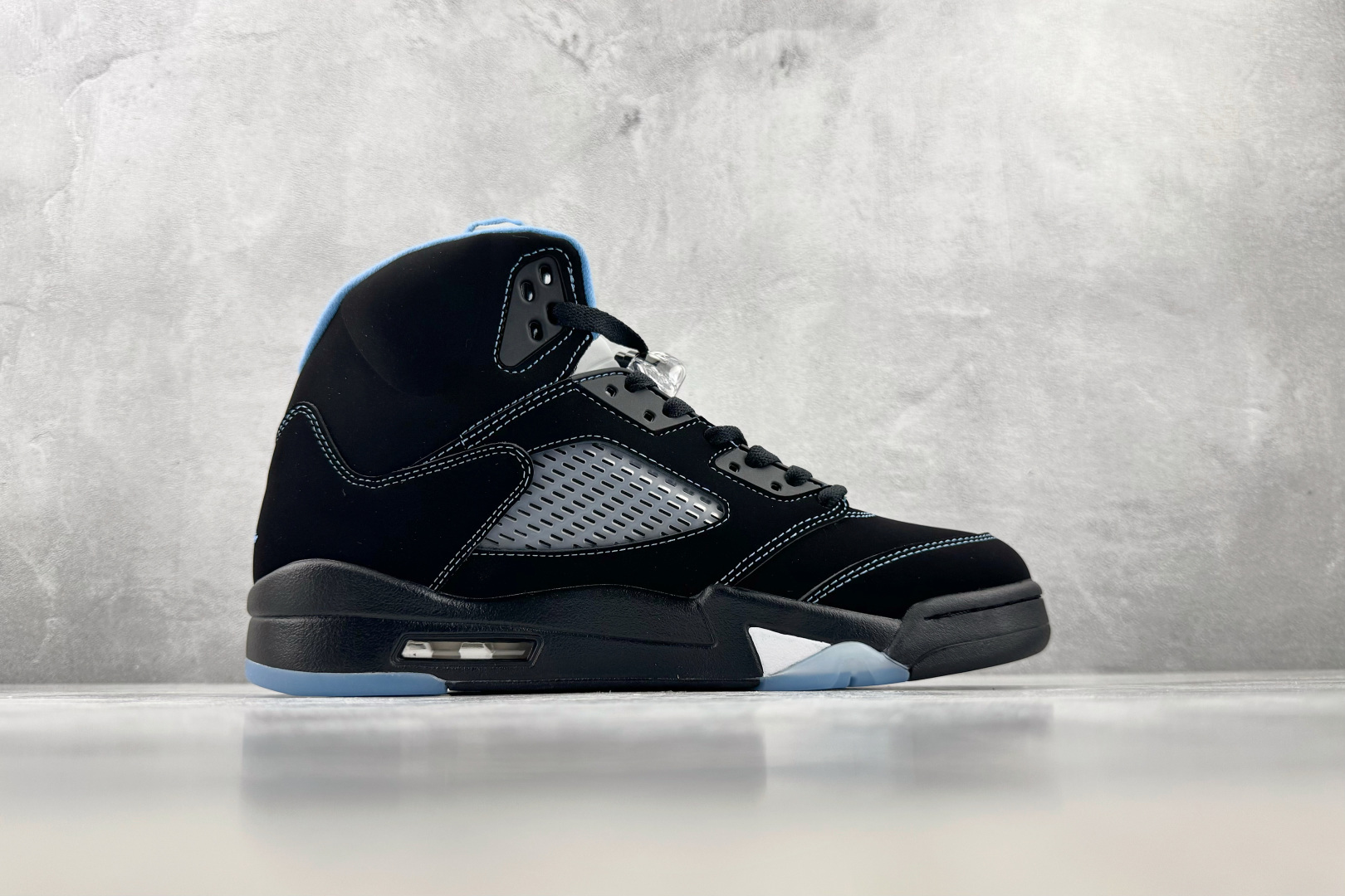 PB 外贸批次 Jordan Air Jordan 5 Retro Black Metallic 黑银 货号:-003 PB 外贸批次 Jordan Air Jordan 5 Retro Black Metallic 黑银 货号:-003