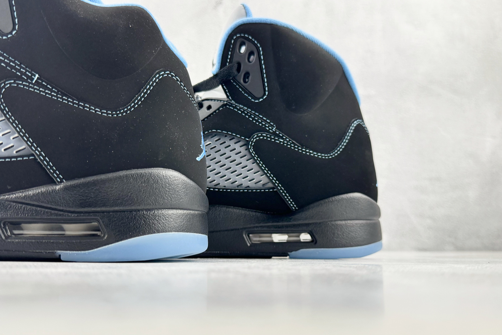 PB 外贸批次 Jordan Air Jordan 5 Retro Black Metallic 黑银 货号:-003 PB 外贸批次 Jordan Air Jordan 5 Retro Black Metallic 黑银 货号:-003