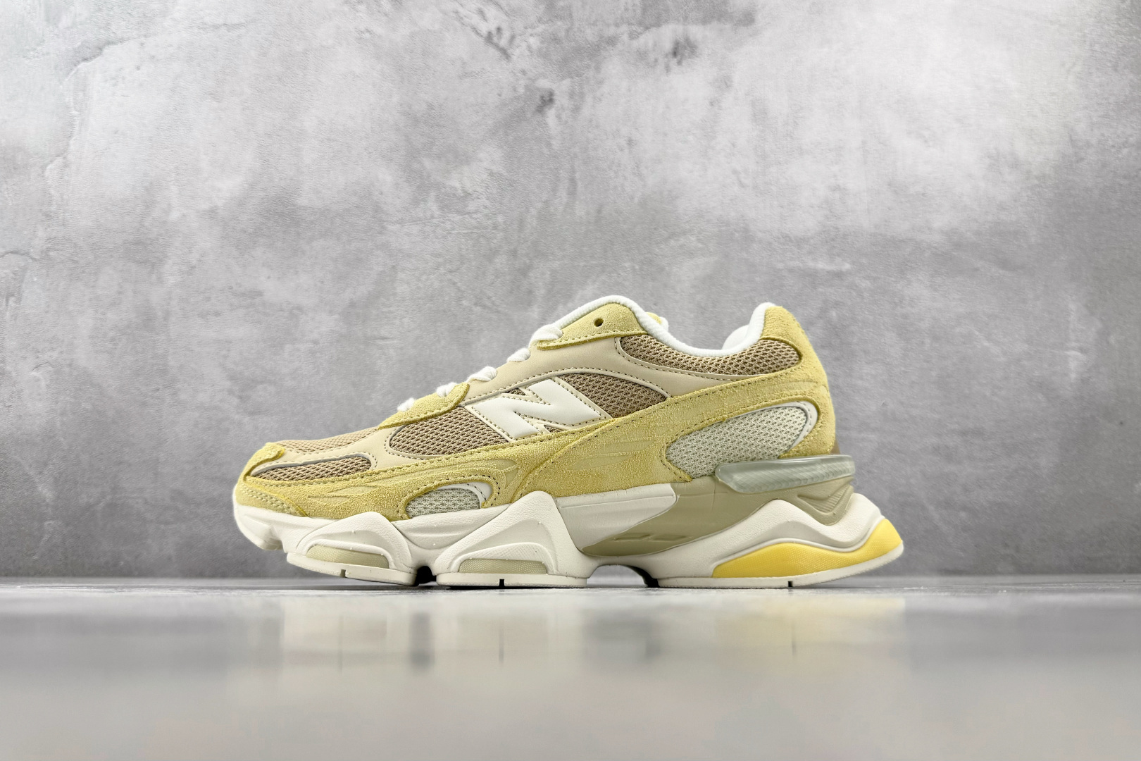 C 版 大厂出品 New Balance NB 9060 黄色 货号：U90606U0 尺码：36 36.5 37 38