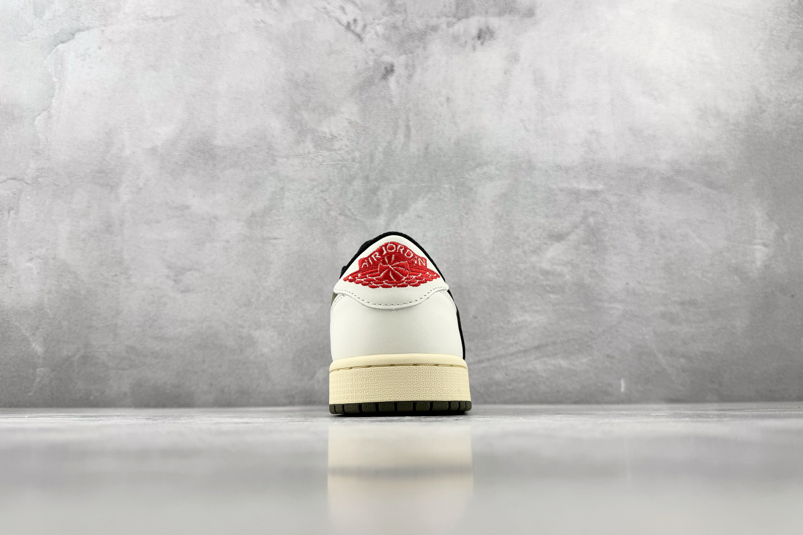 GX 顶级纯原 完美复刻 Jordan × Travis Scott Air Jordan 1 Low 倒钩5.0 Me GX 顶级纯原 完美复刻 Jordan × Travis Scott Air Jordan 1 Low 倒钩5.0 Me