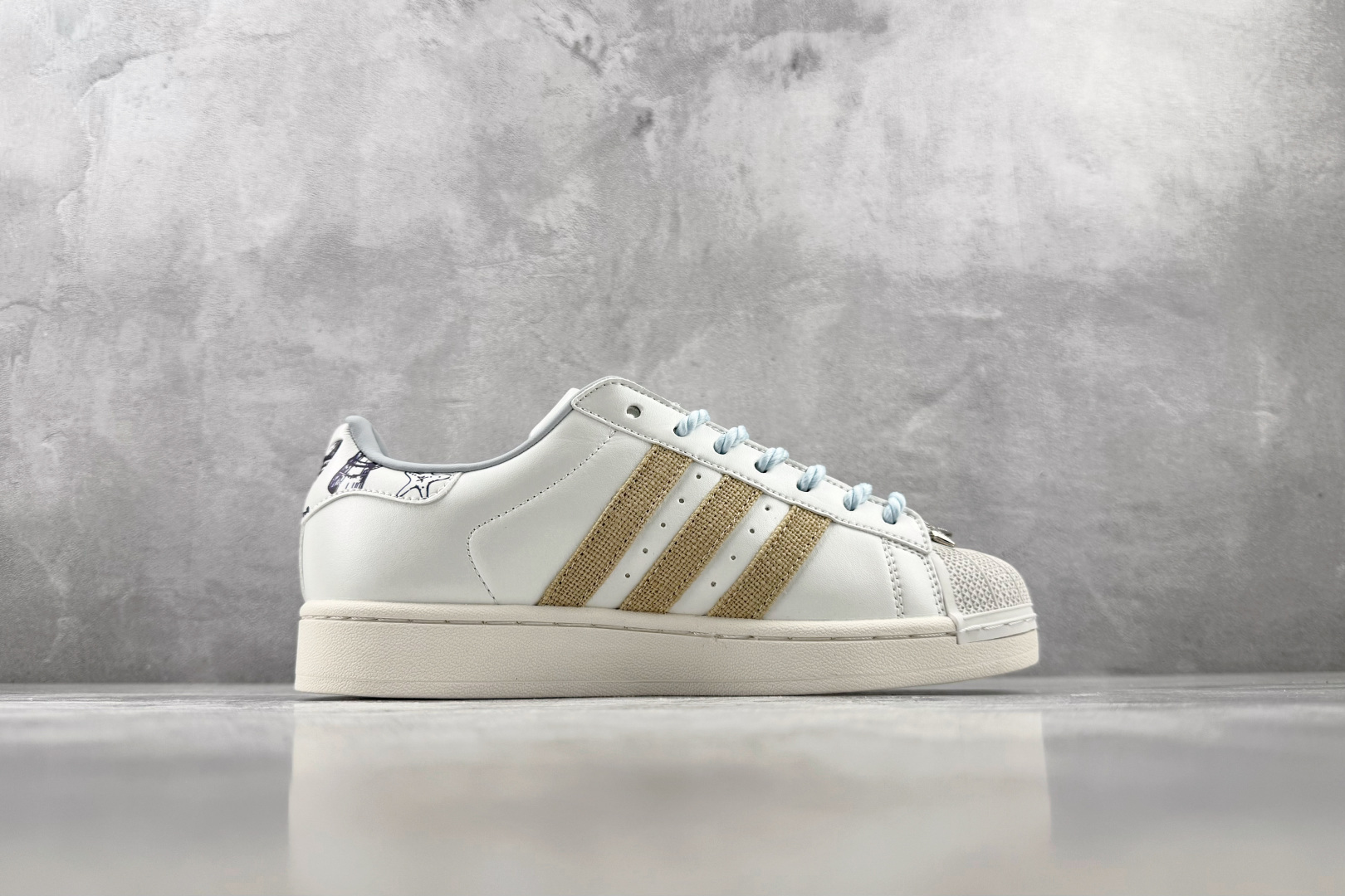 DH adidas originals Superstar 2 亮白 货号:LB9763 尺码:35.5 36 36.5 DH adidas originals Superstar 2 亮白 货号:LB9763 尺码:35.5 36 36.5