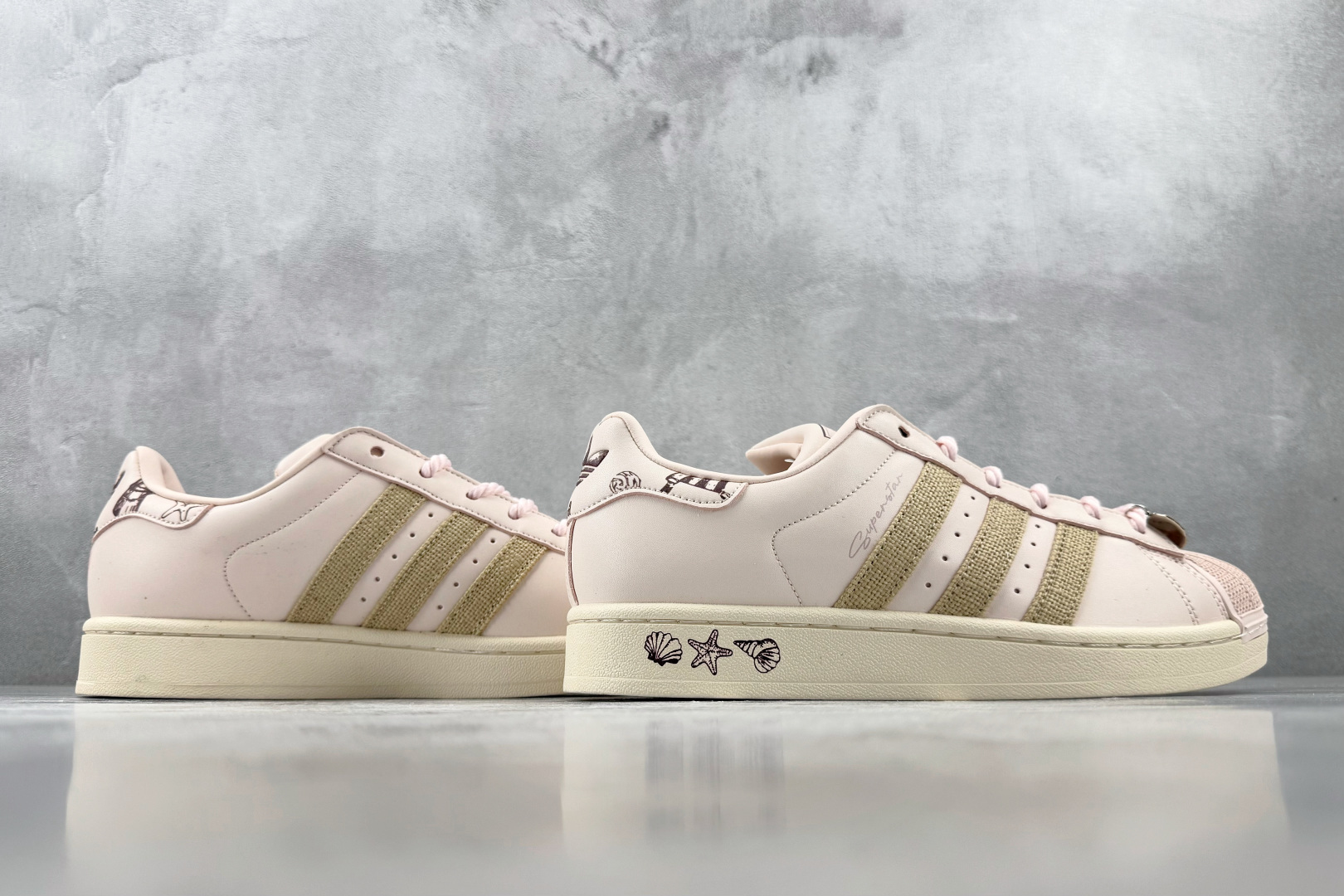 DH adidas originals Superstar 2 石英色 货号：LB9764 尺码：35.5 36 36.