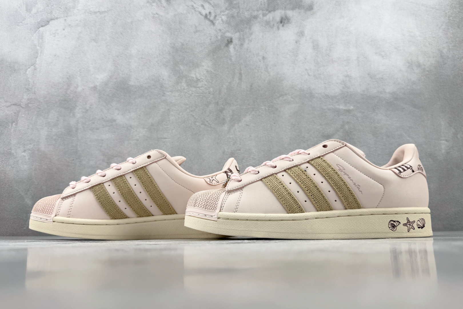 DH adidas originals Superstar 2 石英色 货号：LB9764 尺码：35.5 36 36.