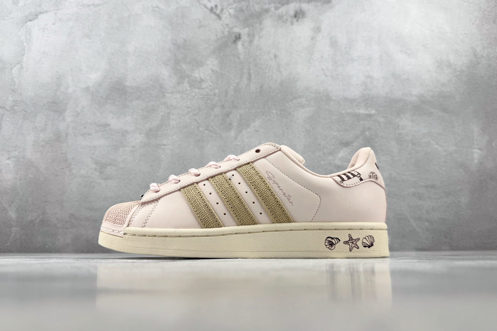 DH adidas originals Superstar 2 石英色 货号：LB9764 尺码：35.5 36 36.