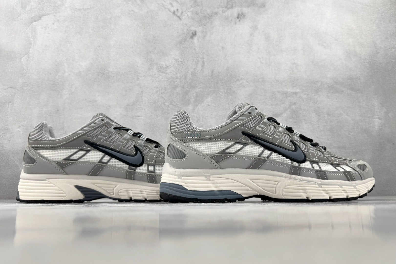 HN Nike P-6000 烟灰蓝 货号:IR5279 003 尺码:36 36.5 37 38.5 39 40 40 HN Nike P-6000 烟灰蓝 货号:IR5279 003 尺码:36 36.5 37 38.5 39 40 40