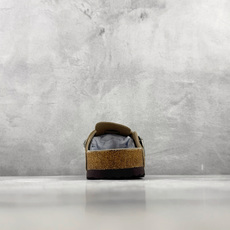 莞产 Birkenstock BS Chrome Hearts 卡其 货号: 尺码:39 40 40.5 41 42 莞产 Birkenstock BS Chrome Hearts 卡其 货号: 尺码:39 40 40.5 41 42