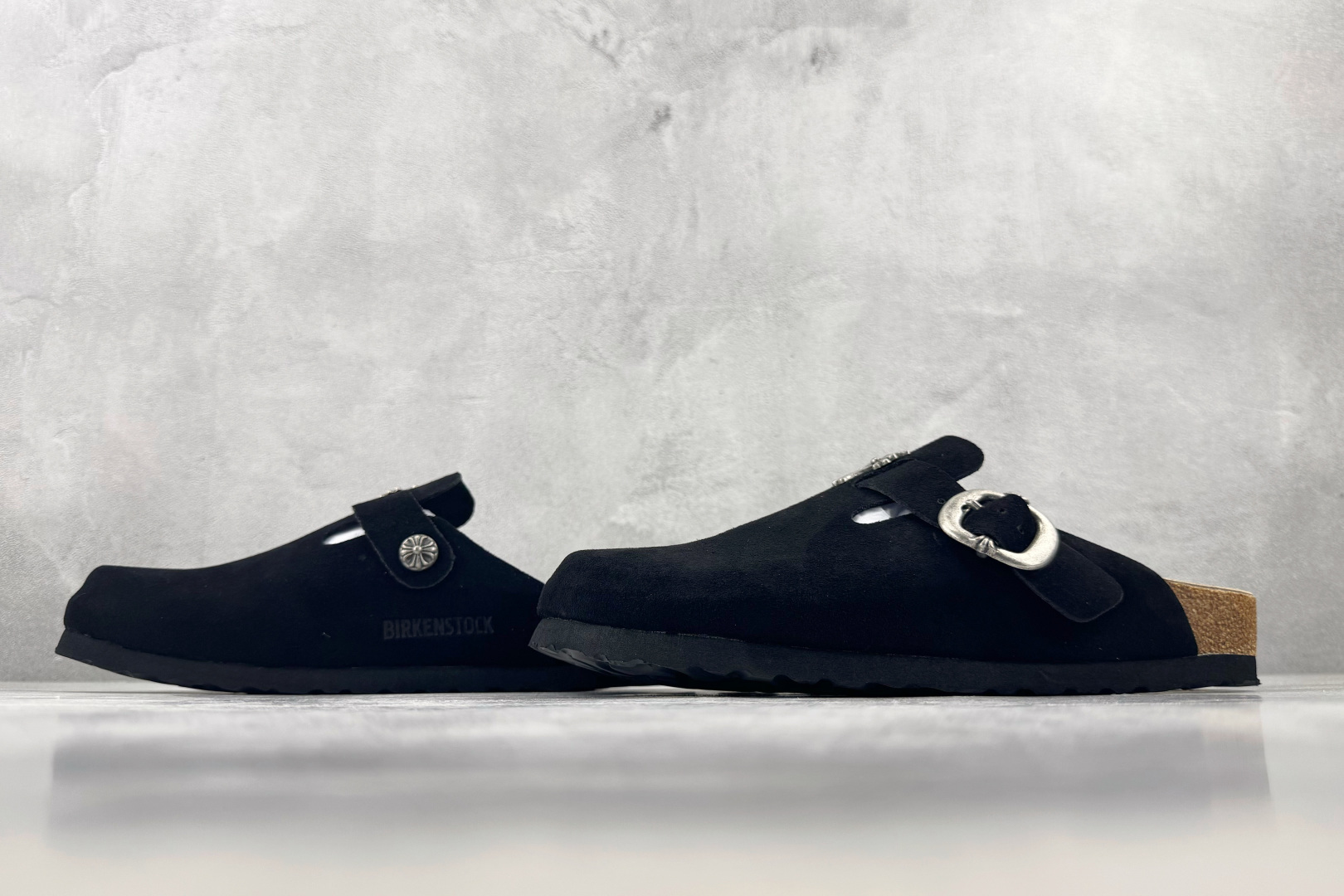 莞产 Birkenstock BS Chrome Hearts 黑色 货号: 尺码:39 40 40.5 41 42 莞产 Birkenstock BS Chrome Hearts 黑色 货号: 尺码:39 40 40.5 41 42