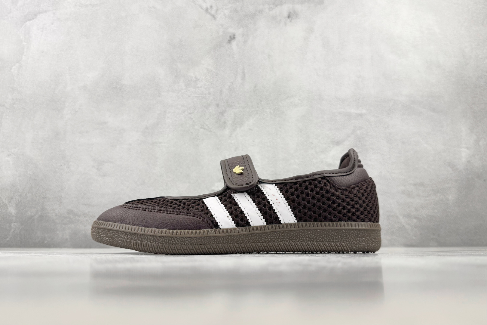 HX adidas originals Samba Jane 网面棕 货号：LA6829 尺码：35.5 36 36.5