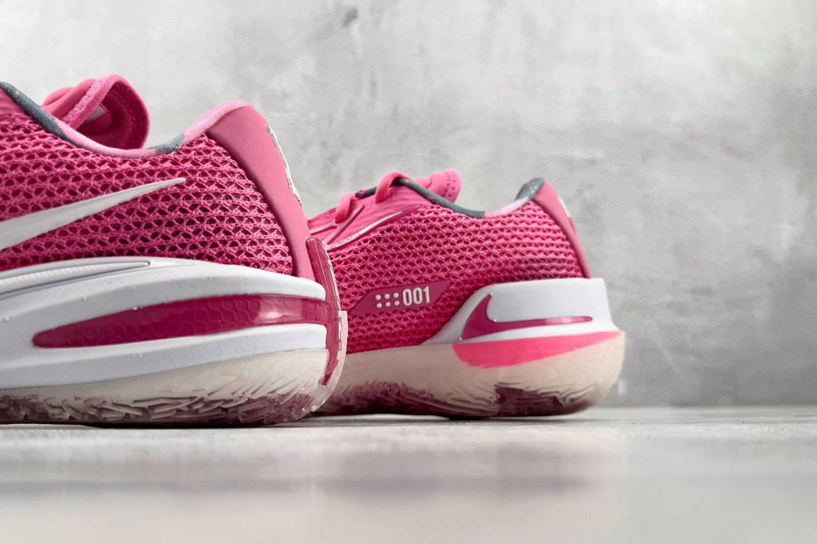 OX Nike Air Zoom G.T. Cut 1 EP 粉色 货号:CZ0176 600 尺码:40 40.5 OX Nike Air Zoom G.T. Cut 1 EP 粉色 货号:CZ0176 600 尺码:40 40.5