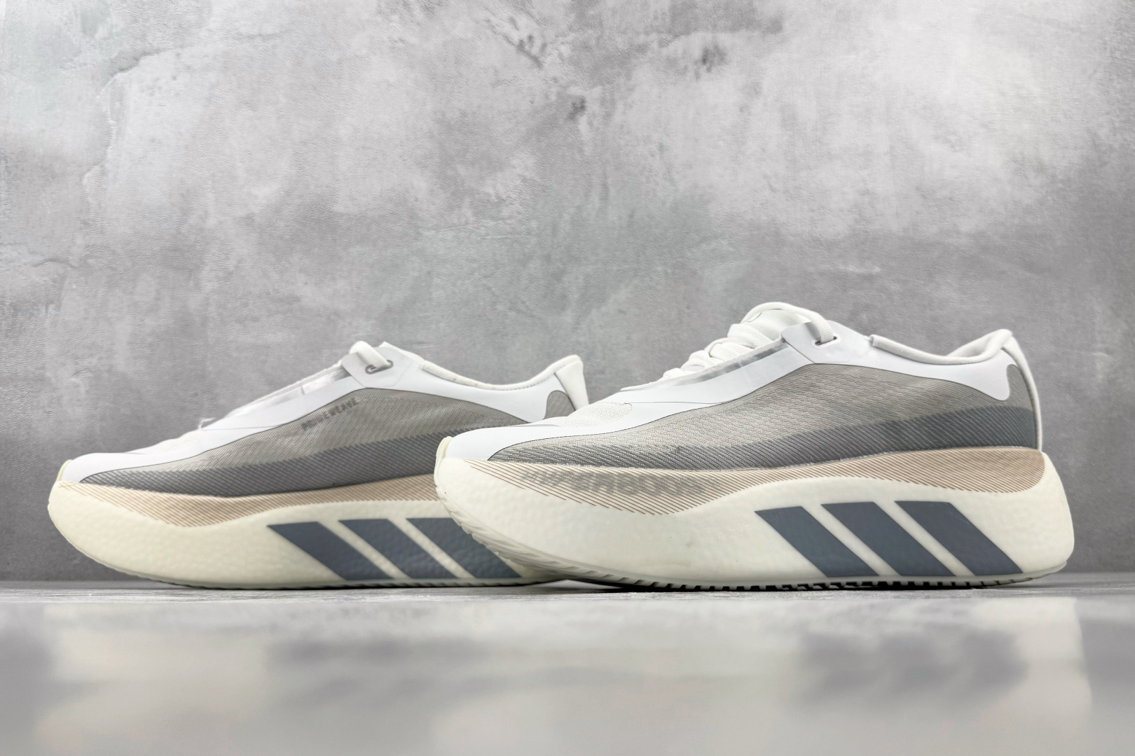 HD 平台订单 adidas Hyperboost Edge 白灰 货号:KK0288 尺码:36 36.5 37.5 HD 平台订单 adidas Hyperboost Edge 白灰 货号:KK0288 尺码:36 36.5 37.5