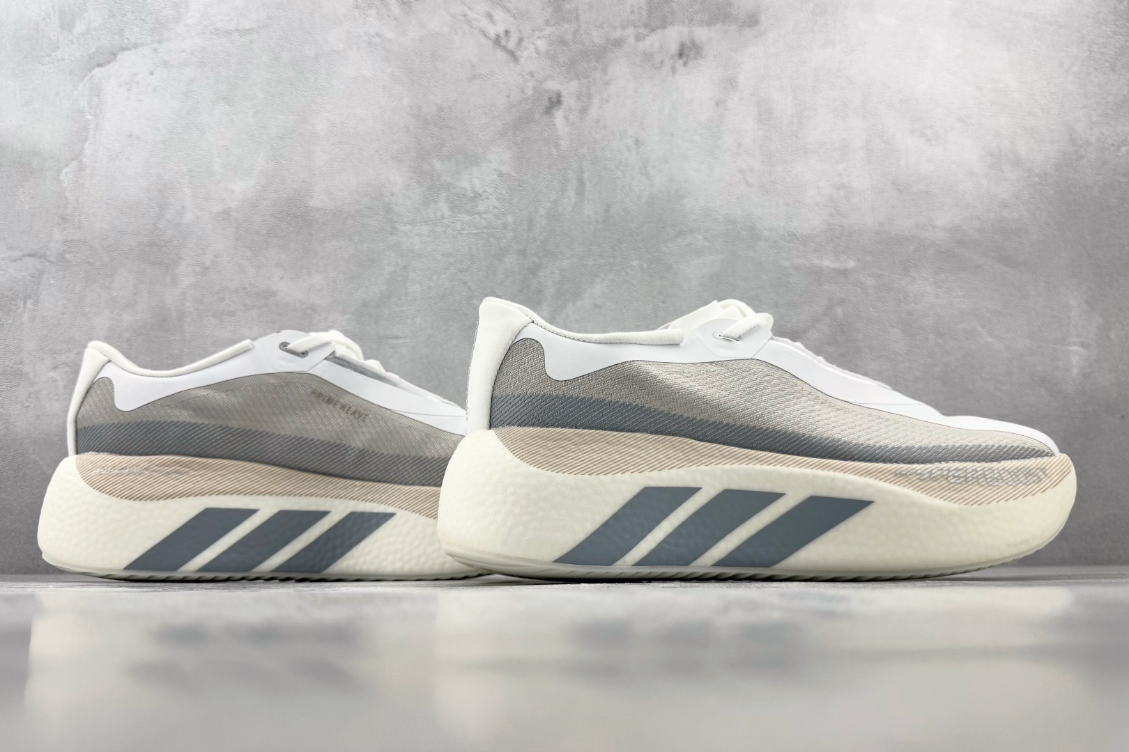 HD 平台订单 adidas Hyperboost Edge 白灰 货号:KK0288 尺码:36 36.5 37.5 HD 平台订单 adidas Hyperboost Edge 白灰 货号:KK0288 尺码:36 36.5 37.5