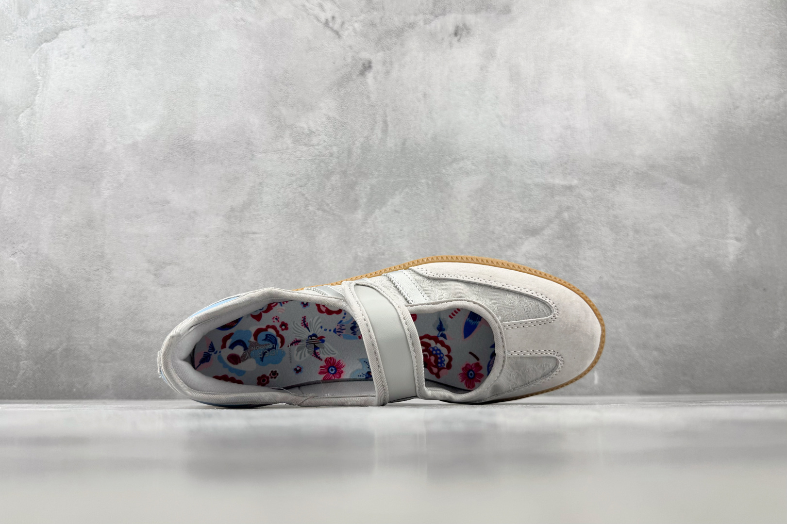 HX adidas originals Samba Jane 灰蓝 货号：IH6978 尺码：35.5 36 36.5 