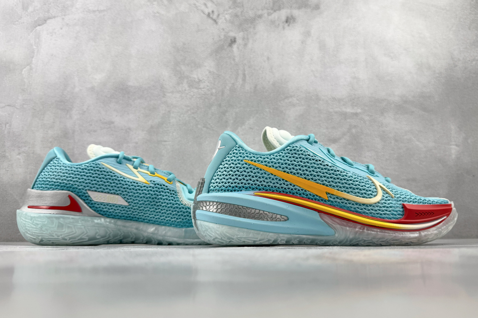 OX Nike × TITAN x Dylan Harper Air Zoom GT Cut 漂白水蓝色 货号:IU OX Nike × TITAN x Dylan Harper Air Zoom GT Cut 漂白水蓝色 货号:IU