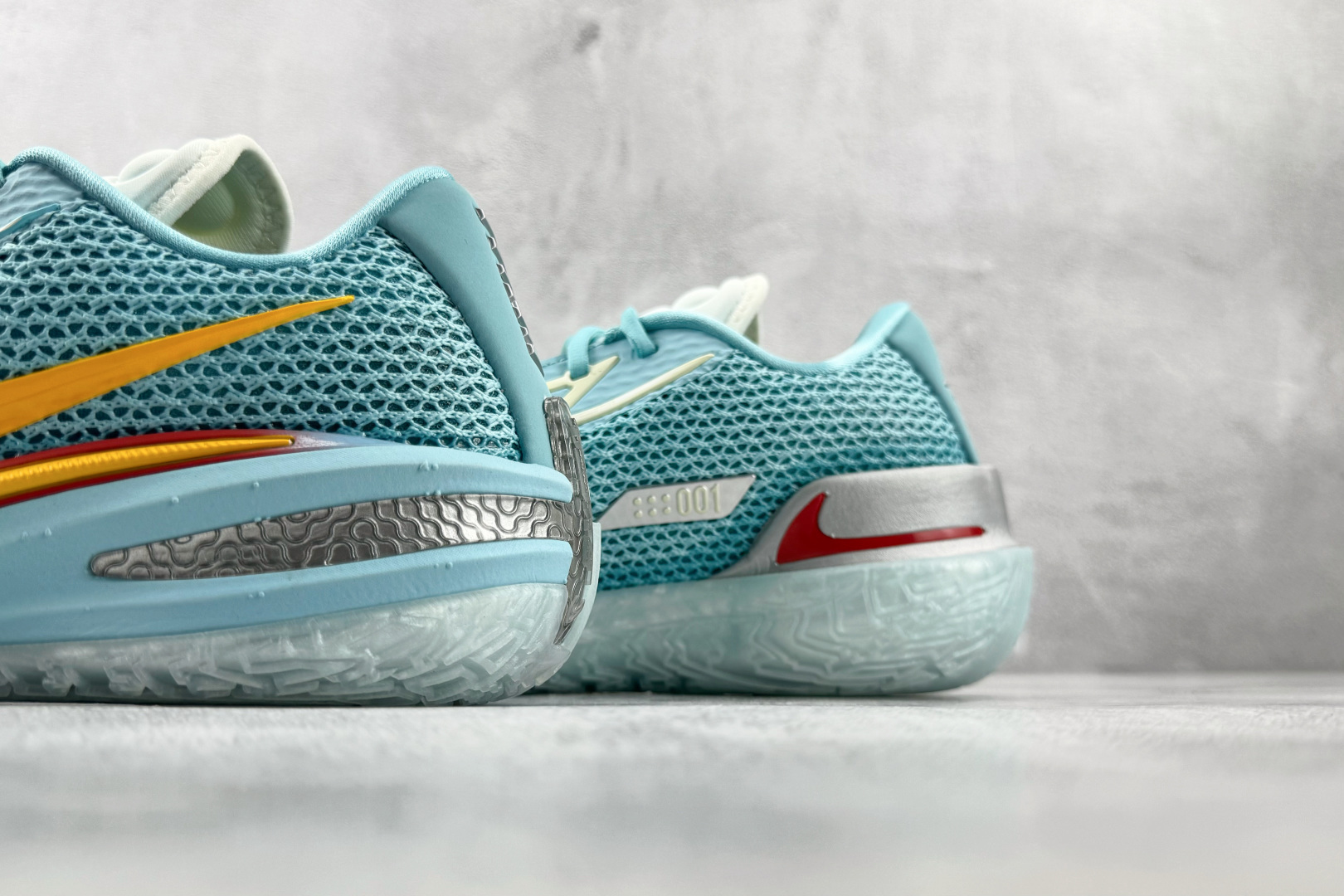 OX Nike × TITAN x Dylan Harper Air Zoom GT Cut 漂白水蓝色 货号:IU OX Nike × TITAN x Dylan Harper Air Zoom GT Cut 漂白水蓝色 货号:IU