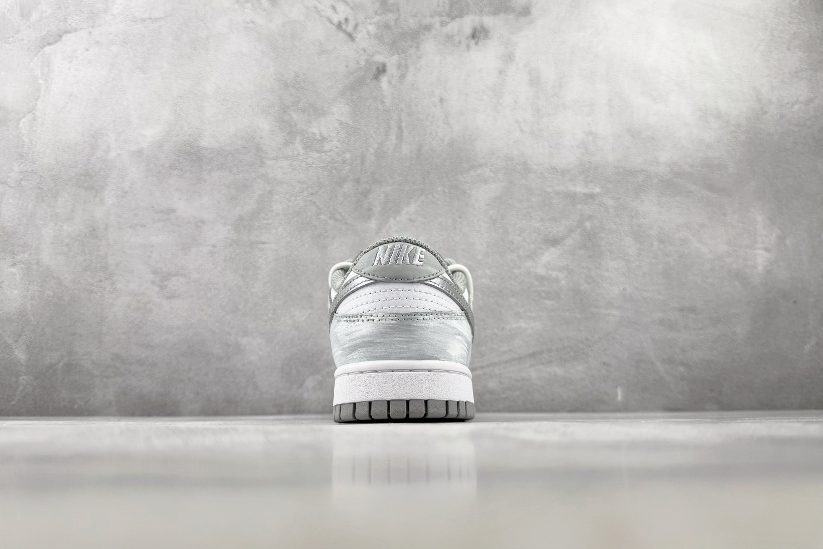 YC Nike Dunk 空白格 灰白银 货号：HF5441-105 尺码：40 40.5 41 42 42.5 43 